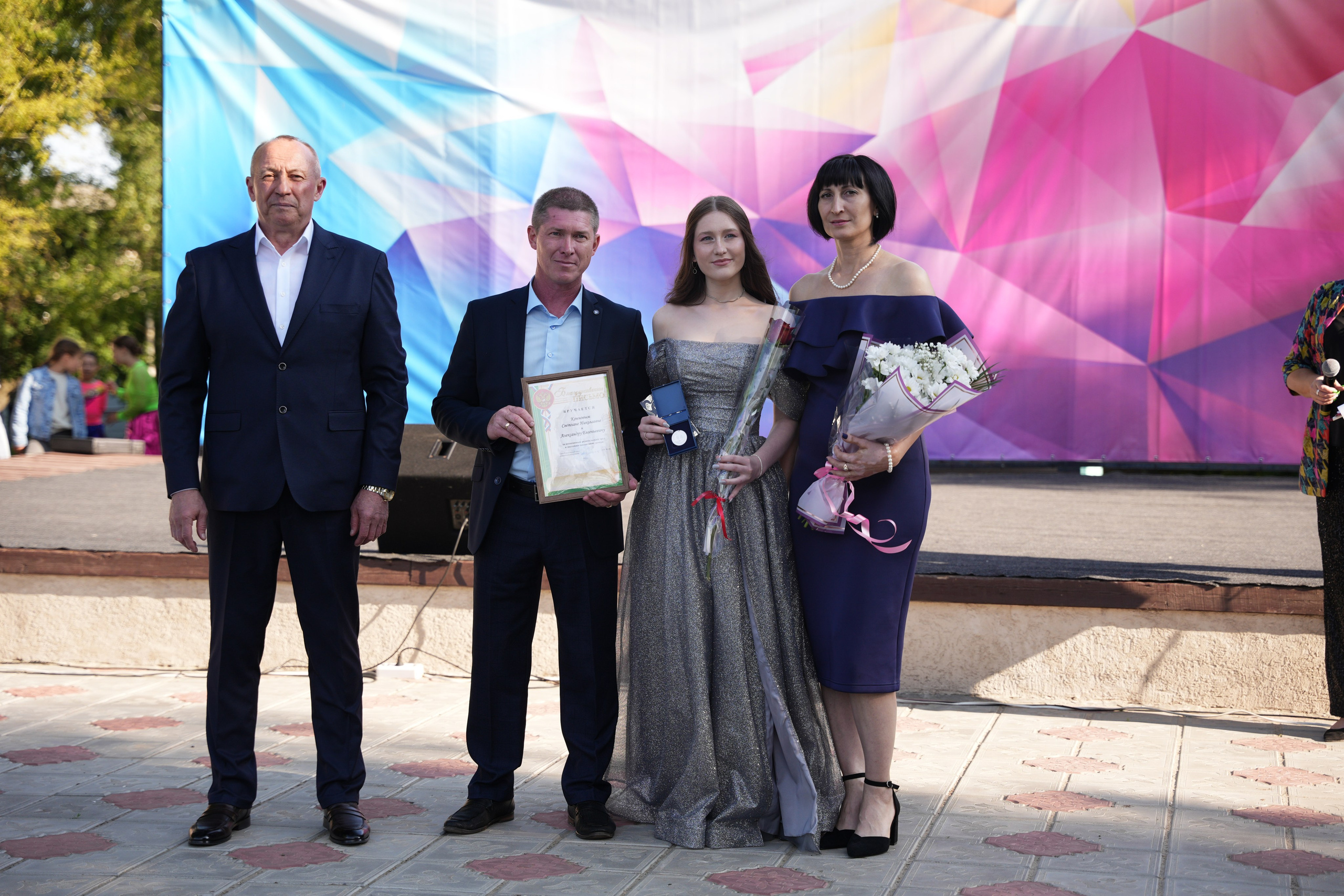 Выпускной в парке. Ольга Плаксина фотограф в Саратове