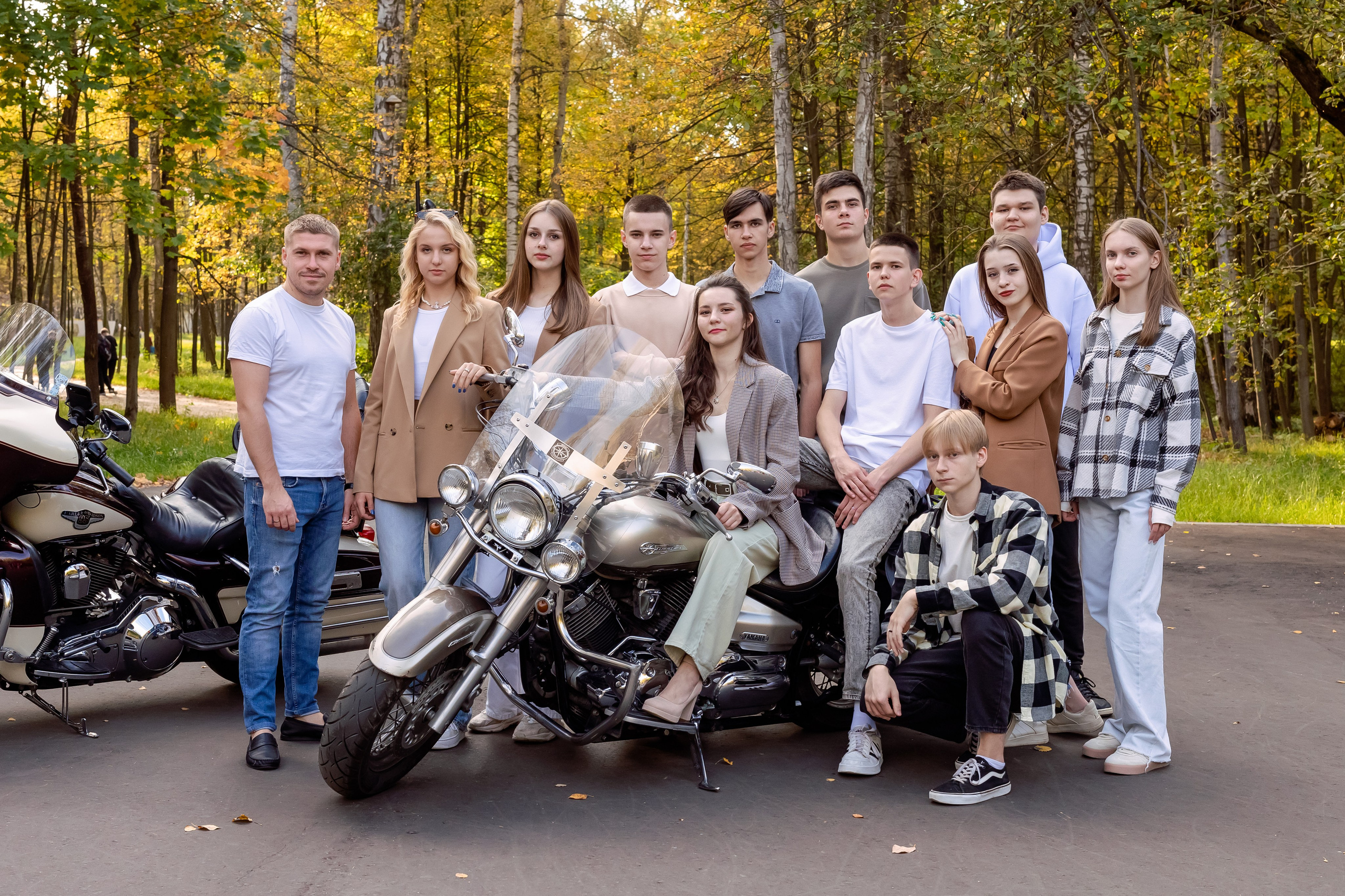 Фотокомпания «Алые паруса» выпускные альбомы Москва и МО