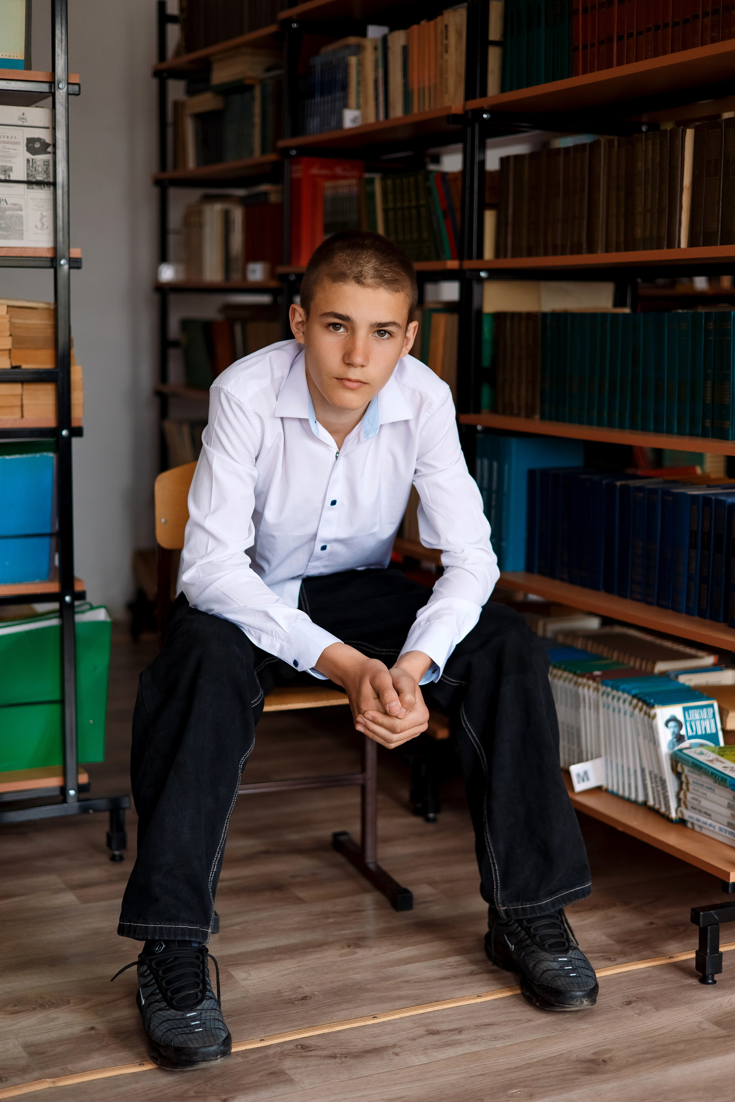 9 класс съемка в школе. Фотограф Любовь Корниенко, Примоский край