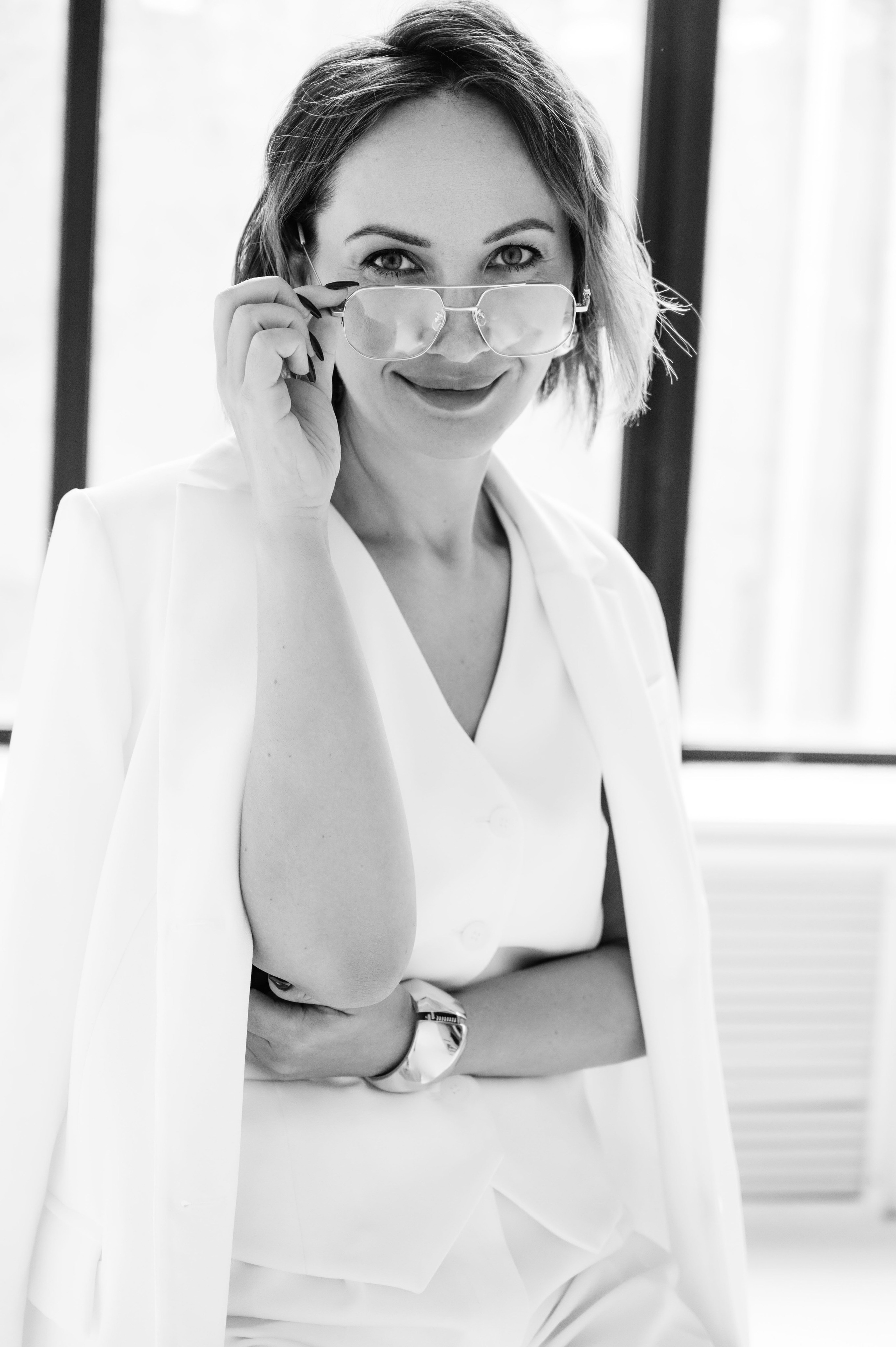 Анна. Профессиональный фотограф беременности в СПБ. Стильные фотосессии беременности в стиле минимализм и классическая фотография