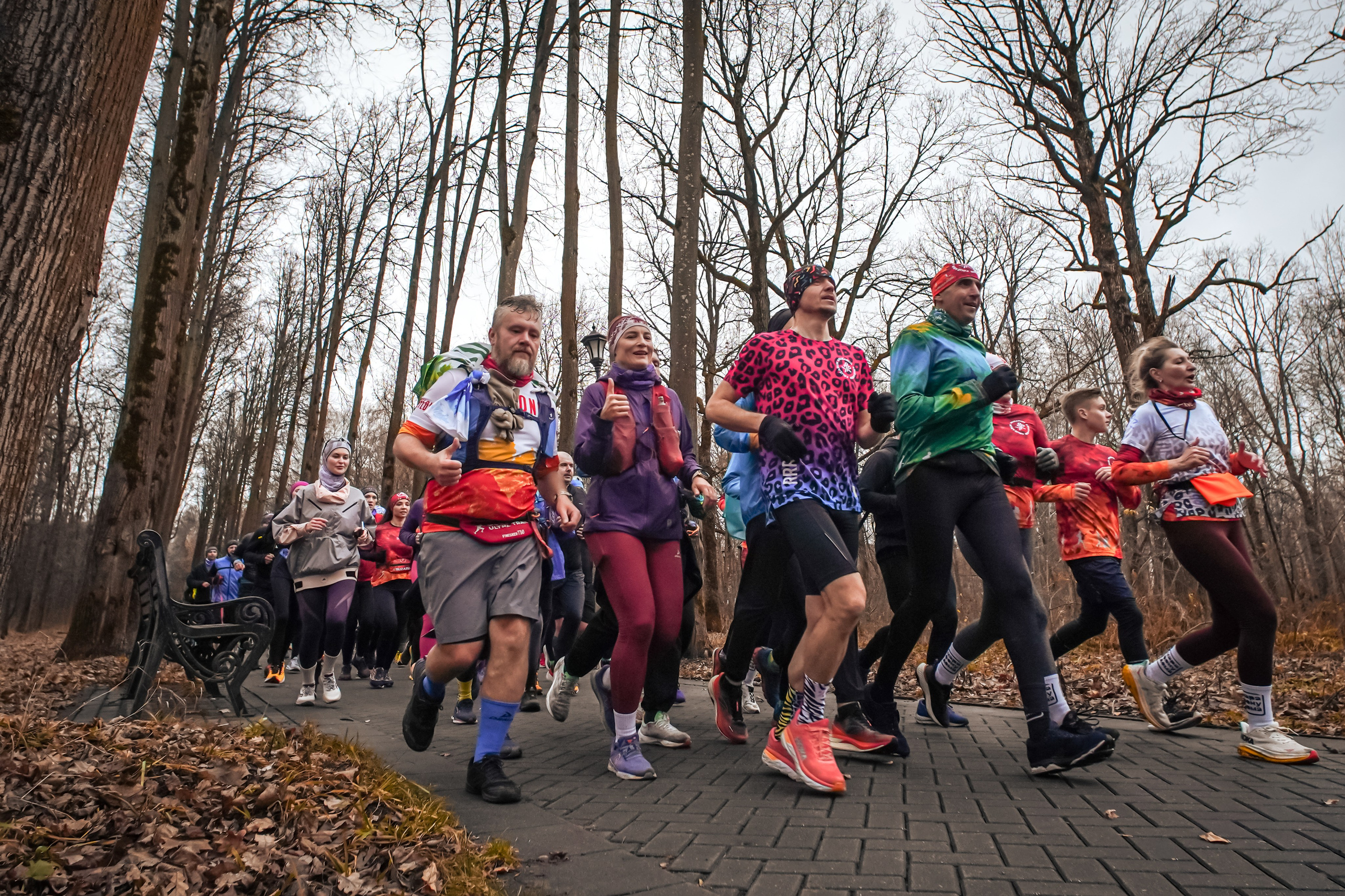 #марафонудома #яuzarun 2024 2-я петля, группа 6:30. Роман Капилюшов. Бег. Фото. Видео. г. Люберцы