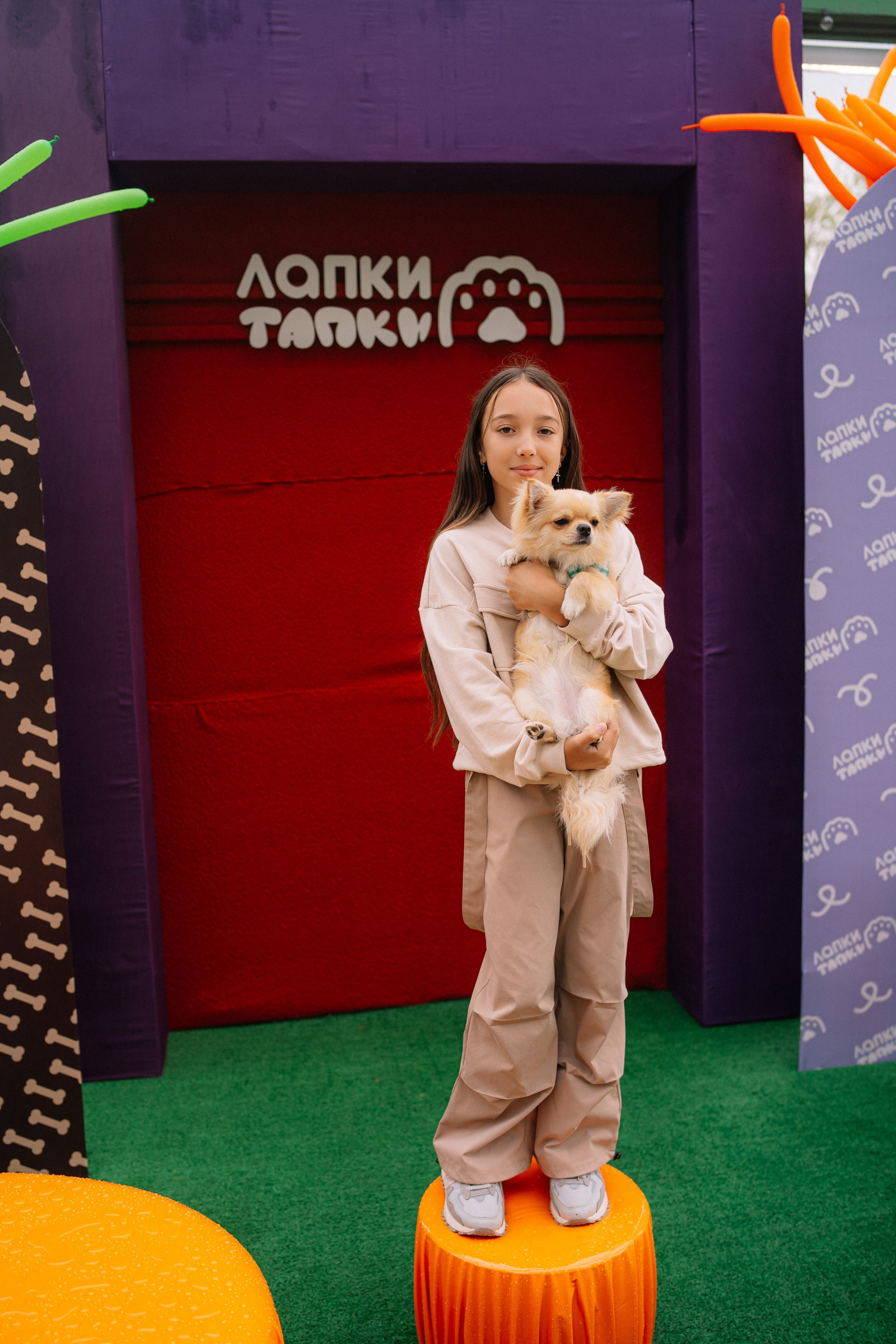 Фотоотчет ЛАПКИ ТАПКИ в Барнауле. Репортажный (Event) фотограф в Барнауле | Даниил Маркин | Качество и вайб