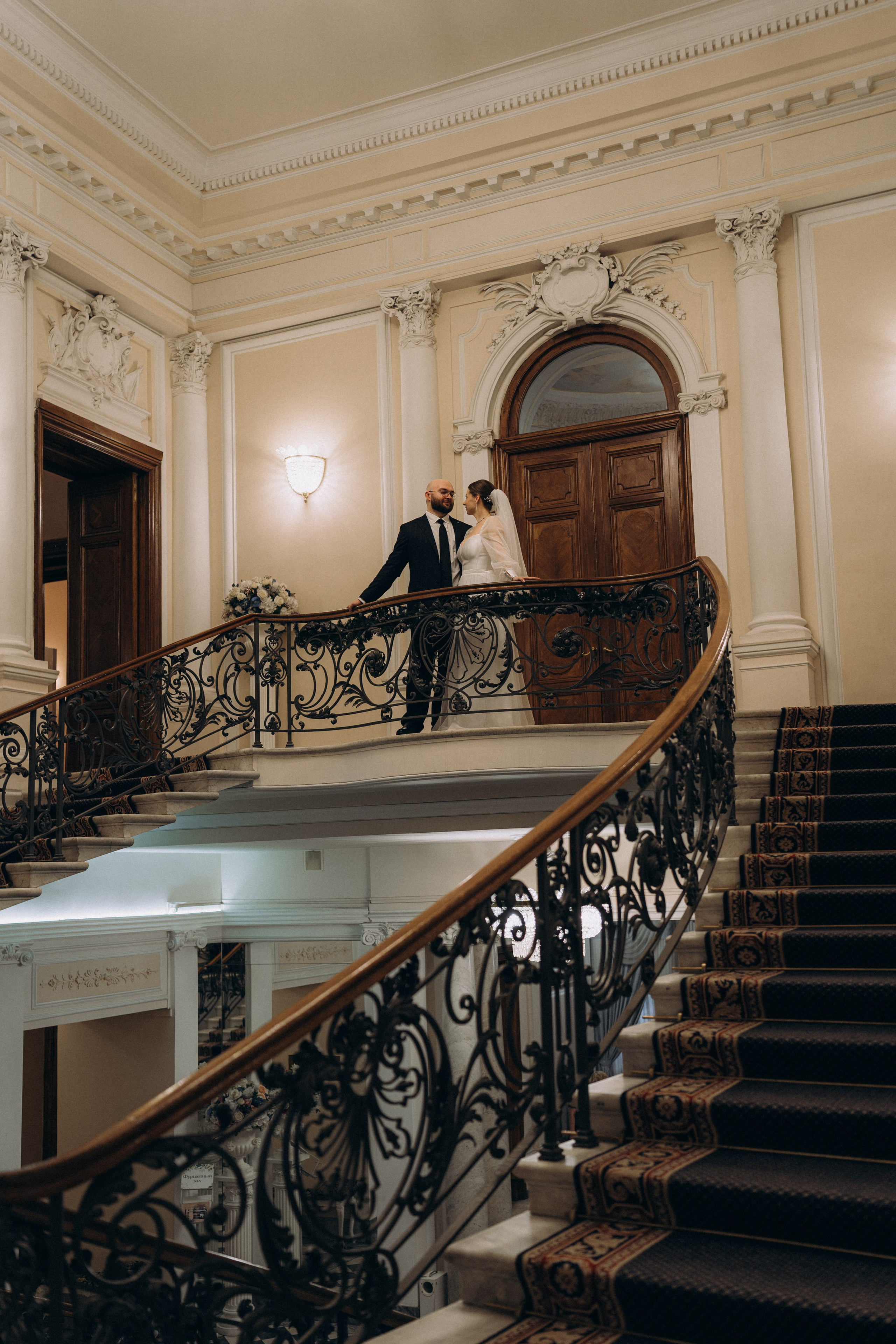 СВАДЕБНАЯ СЬЕМКА ВО ВТОРОМ ДВОРЦЕ (ДЕКАБРЬ) ТАКЖЕ СЬЕМКА В СТУДИИ НА ЧЕРНЫШЕВСКОЙ. Профессиональный фотограф, Санкт-Петербург — Виктория Богомолова