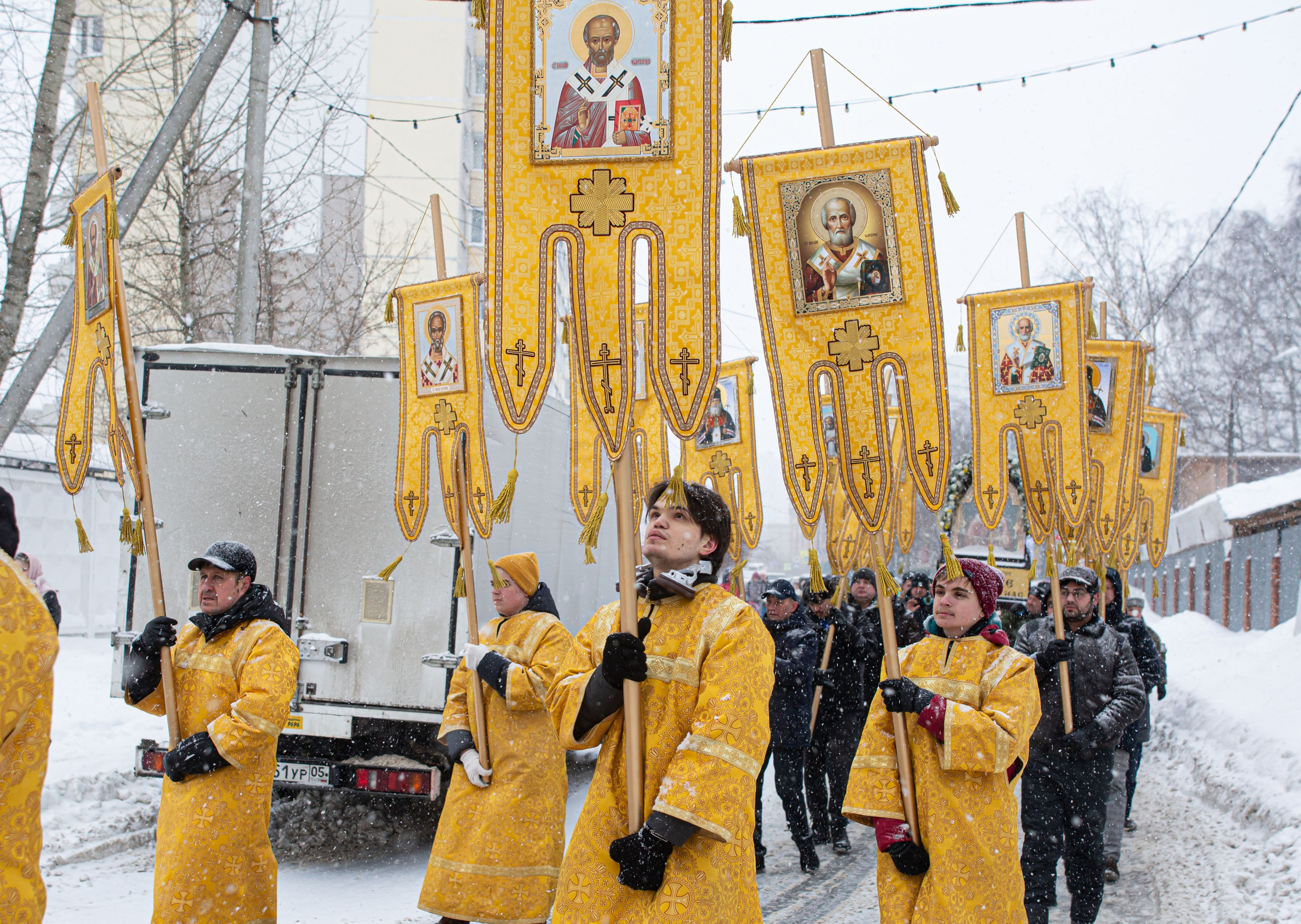 Крестный ход по д. Островцы Раменского городского округа. Семейный и детский фотограф Анна Петракова