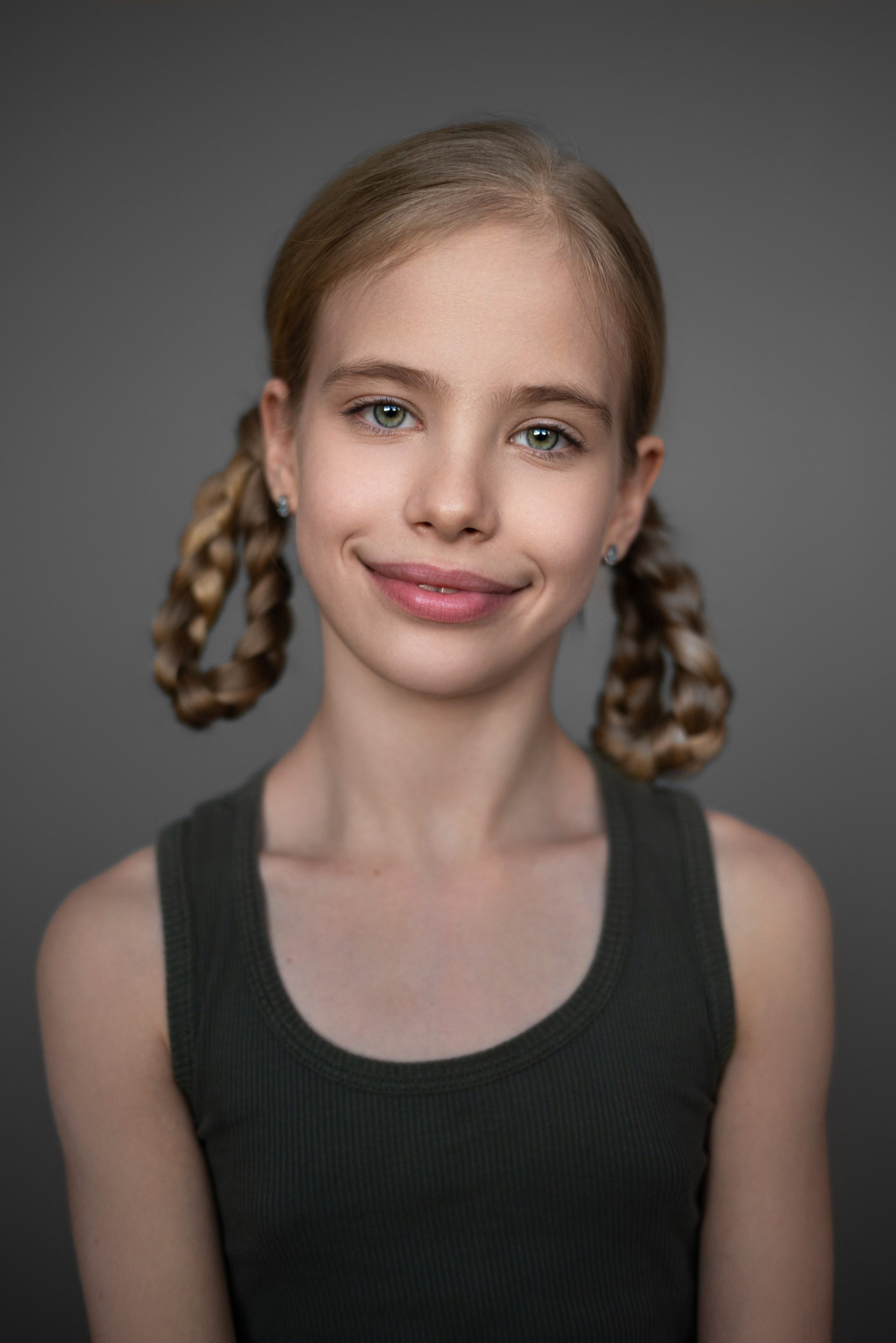 Портфолио_ Хэдшоты. Фотограф Москва Виктория Вишневская актерское / модельное портфолио