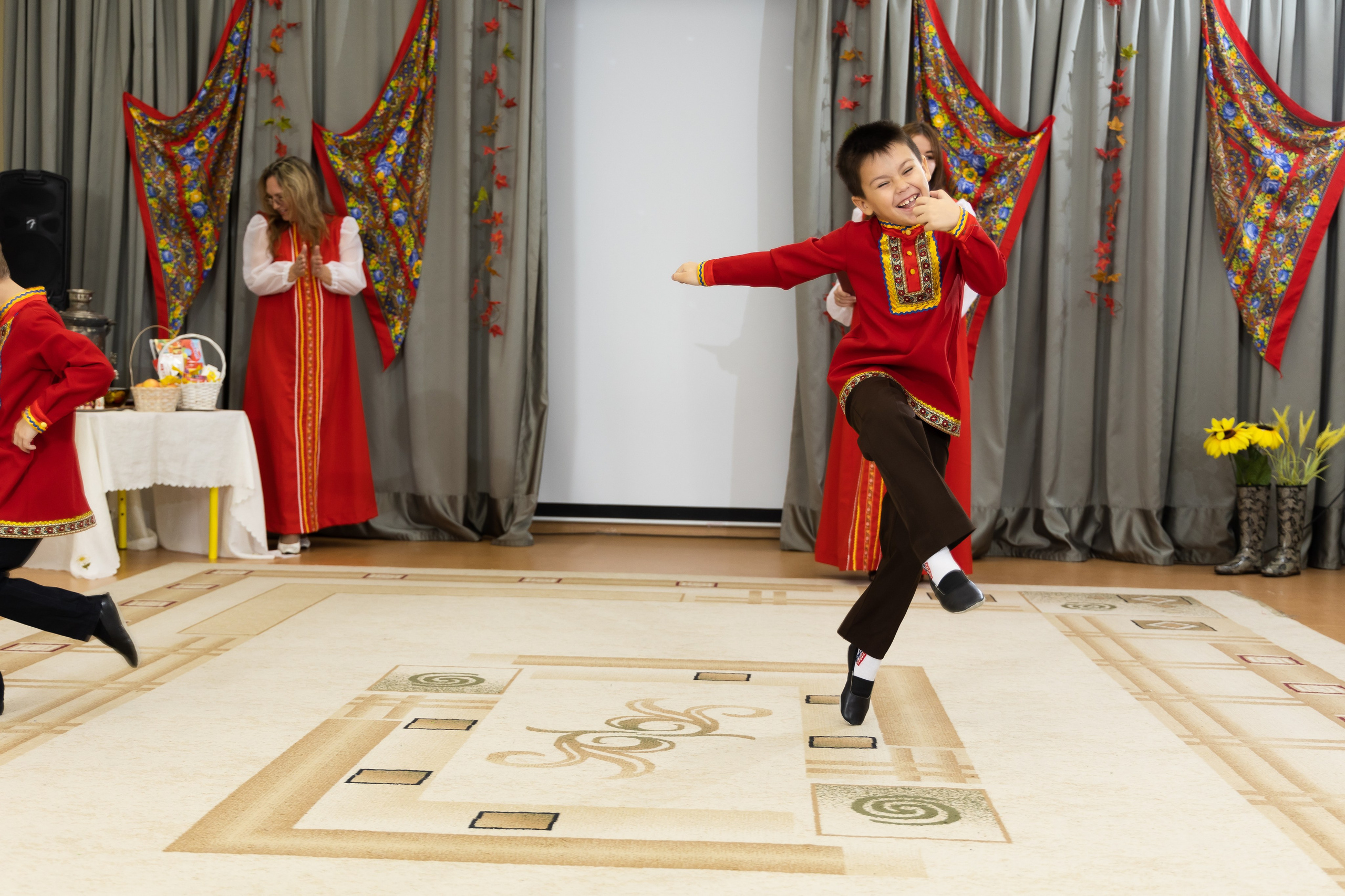 Репортаж мероприятий. Школьный фотограф Саратов Золотарь Ольга