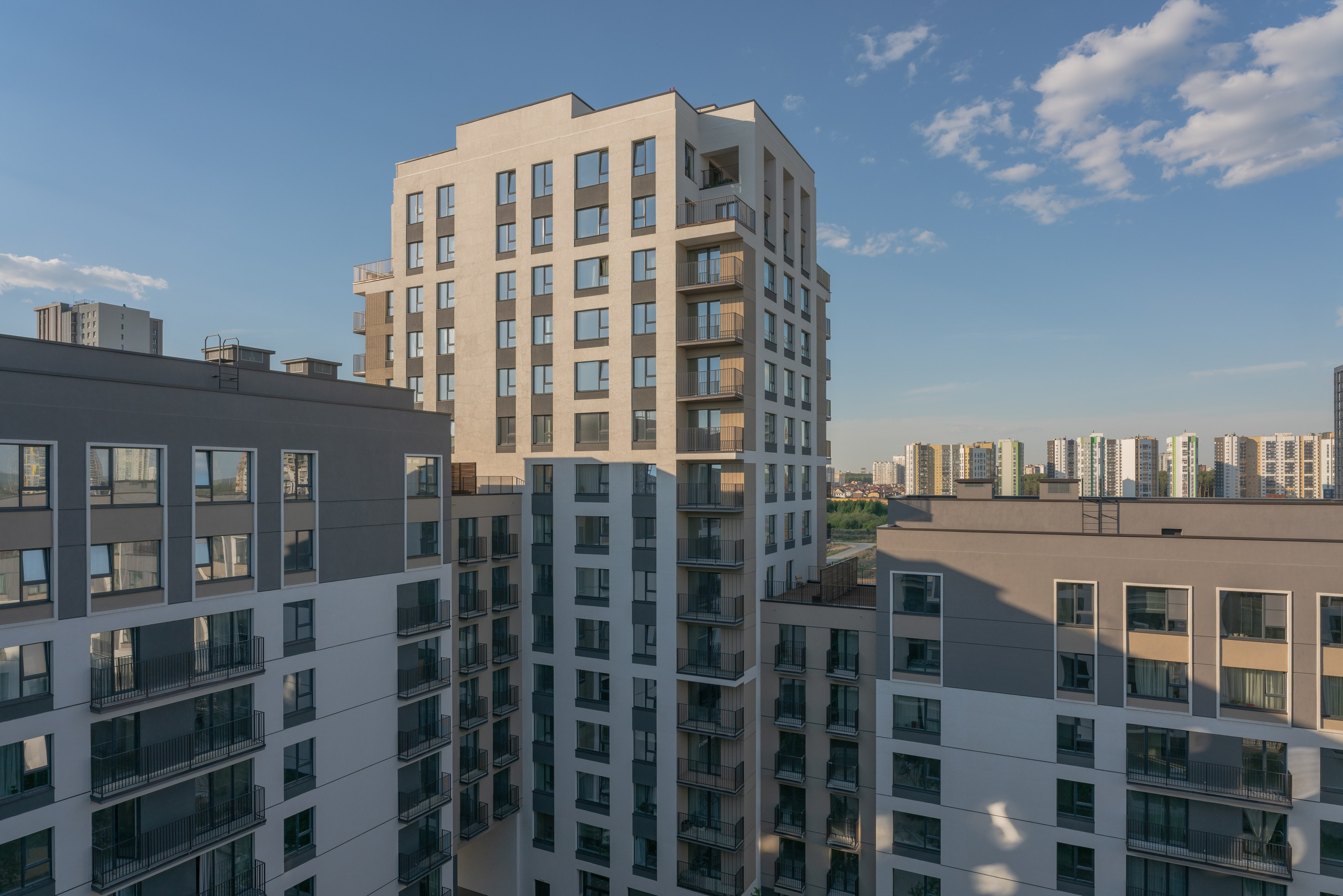 На Академическом | Брусника. Архитектурный фотограф Кирилл Цыбенко. Работаю в Москве, по всей России и Миру