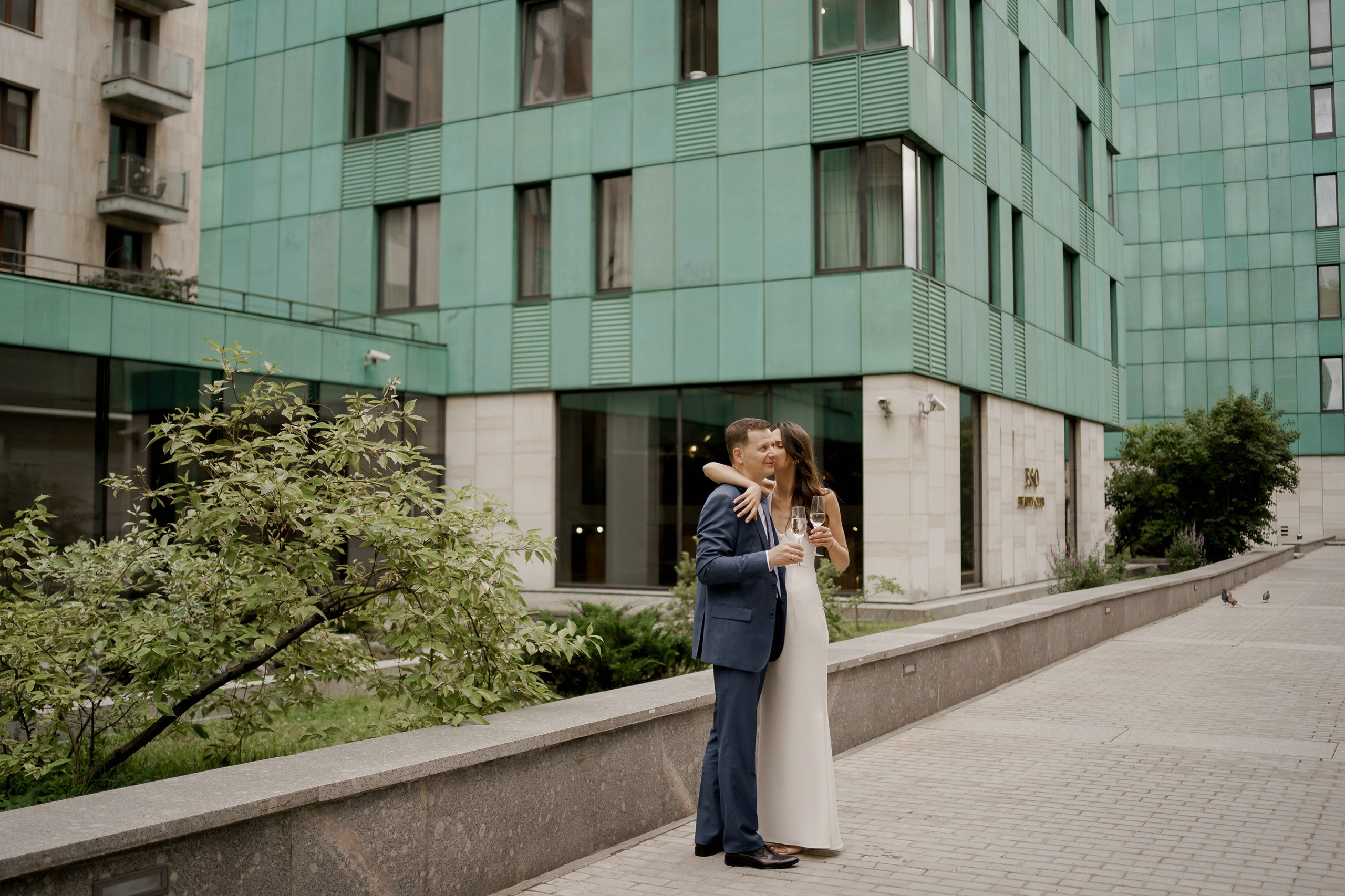 Свадебная прогулка в центре Москвы. Свадебный и семейный фотограф в Москве Светлана Зоткина