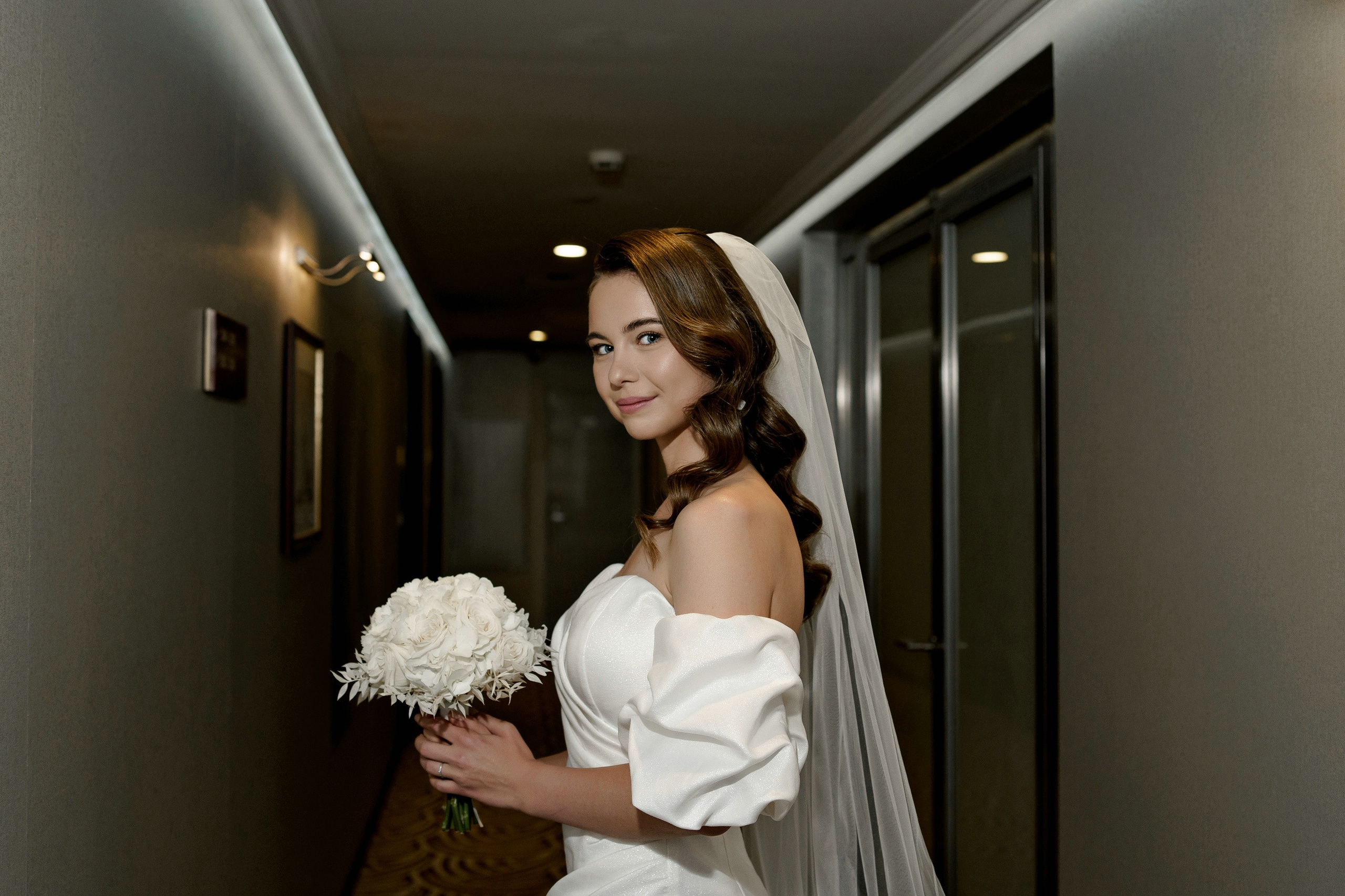 Фотограф в ЗАГС в ресторане Birds башня Око Москва-Сити. Свадебный и семейный фотограф в Москве Светлана Зоткина