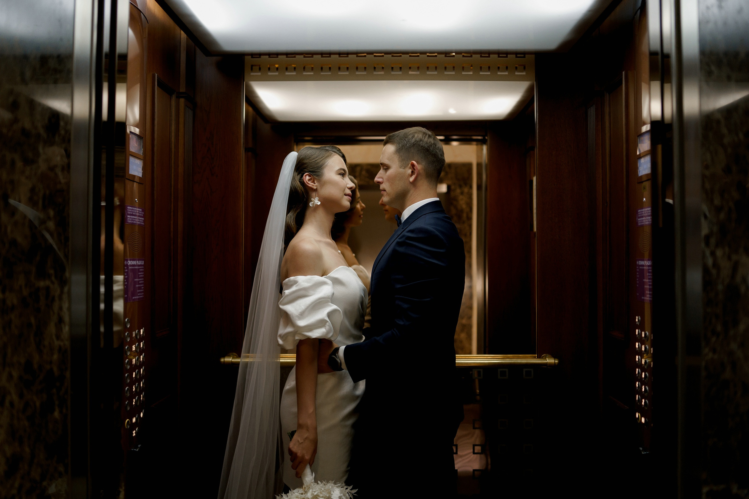 Фотограф в ЗАГС в ресторане Birds башня Око Москва-Сити. Свадебный и семейный фотограф в Москве Светлана Зоткина