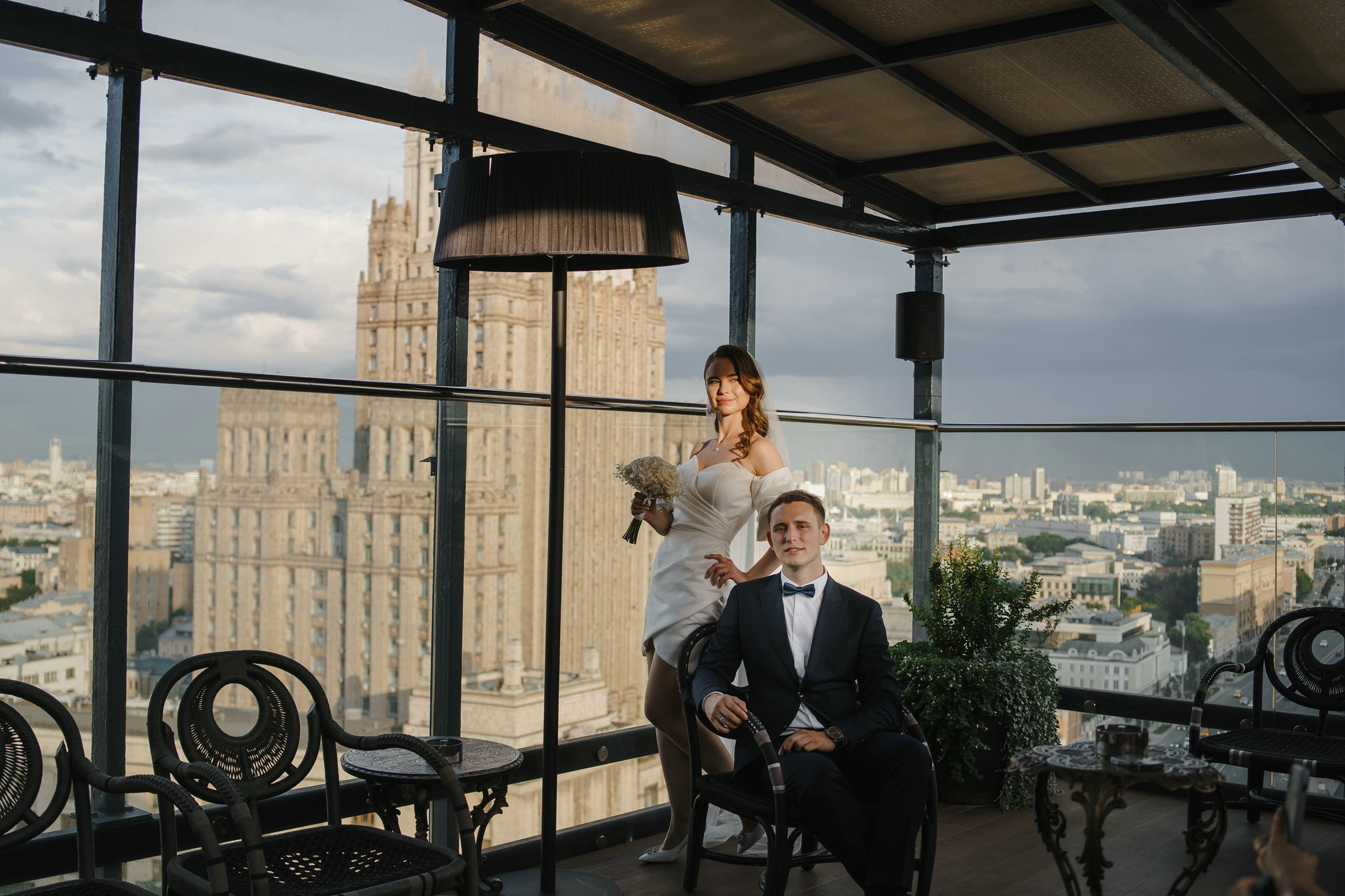 Фотограф в ЗАГС в ресторане Birds башня Око Москва-Сити. Свадебный и семейный фотограф в Москве Светлана Зоткина