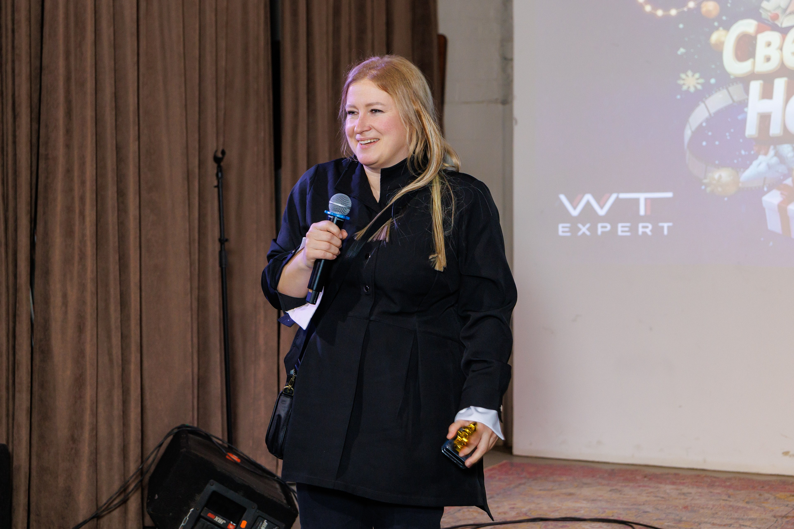 Новогодний корпоратив. Фотограф в Москве Дмитрий Емельянов