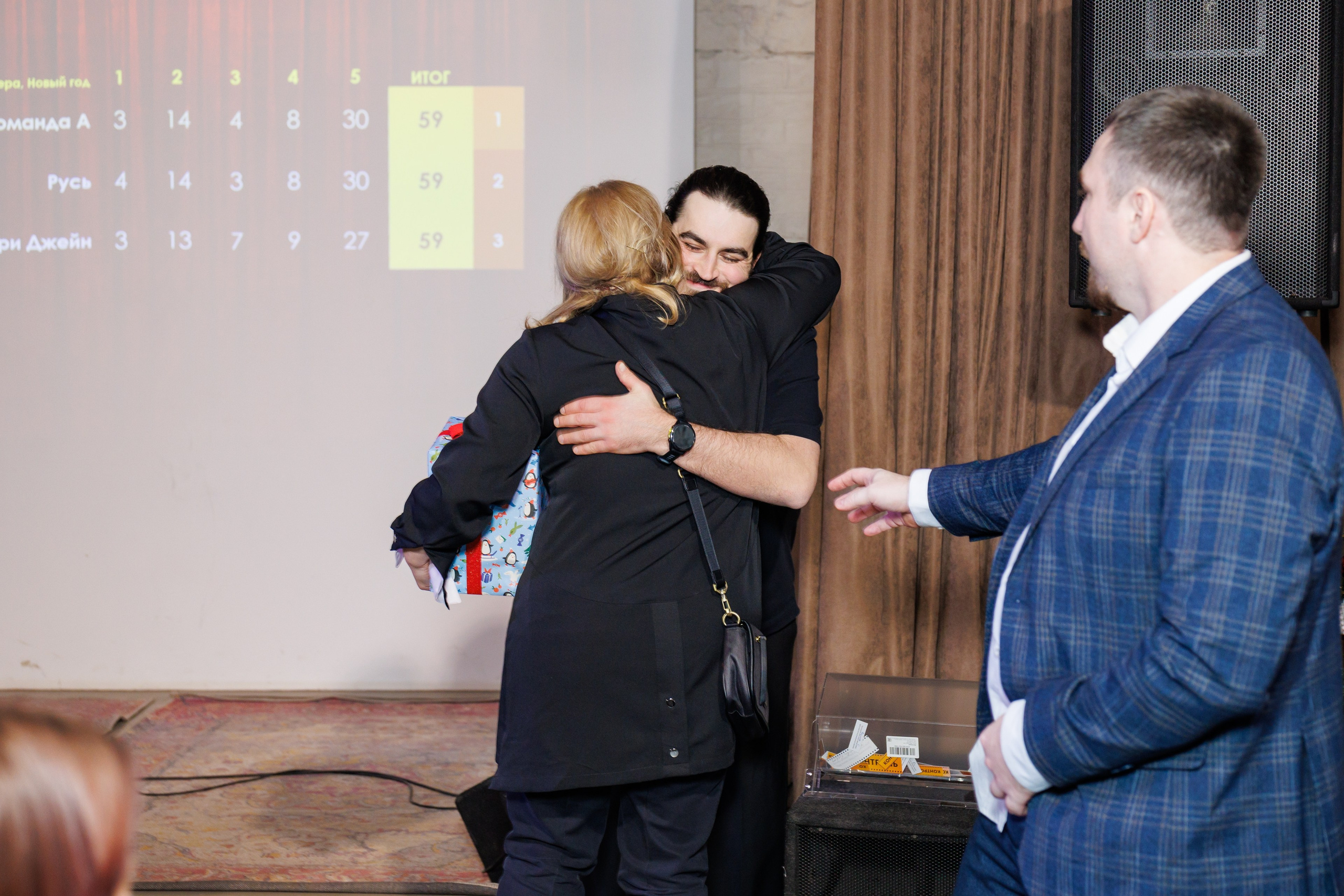 Новогодний корпоратив. Фотограф в Москве Дмитрий Емельянов