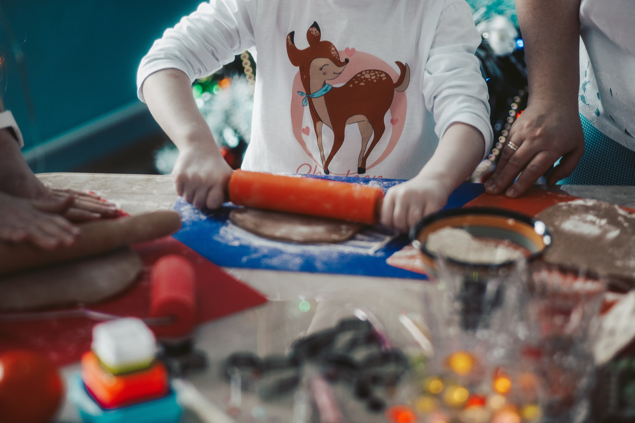 Домашняя фотосессия - Печем печенье. Семейный и женский фотограф Кемерово Мария Степ