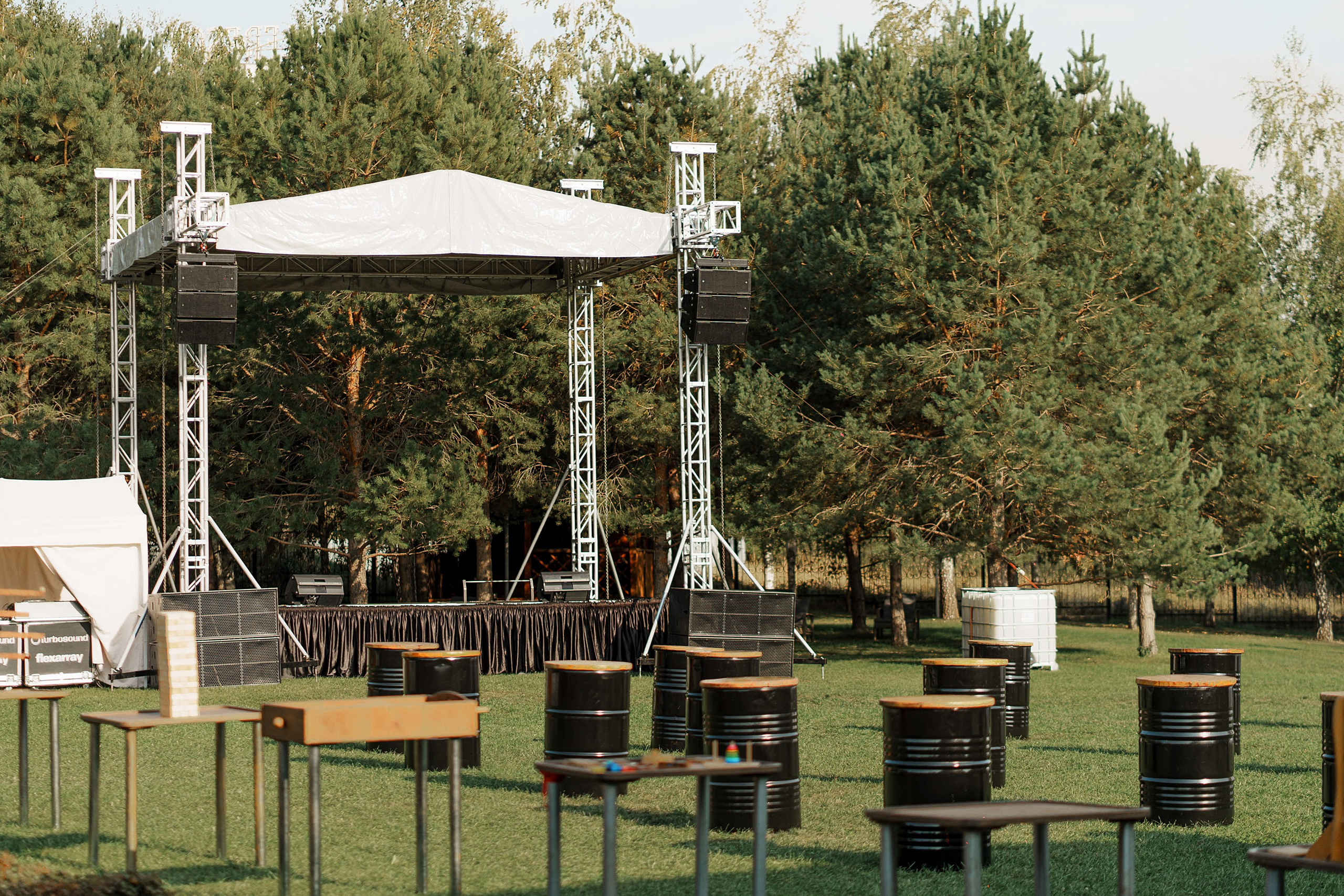 Презентация новой моделей JAC JS8. Фотограф TAULAN_1