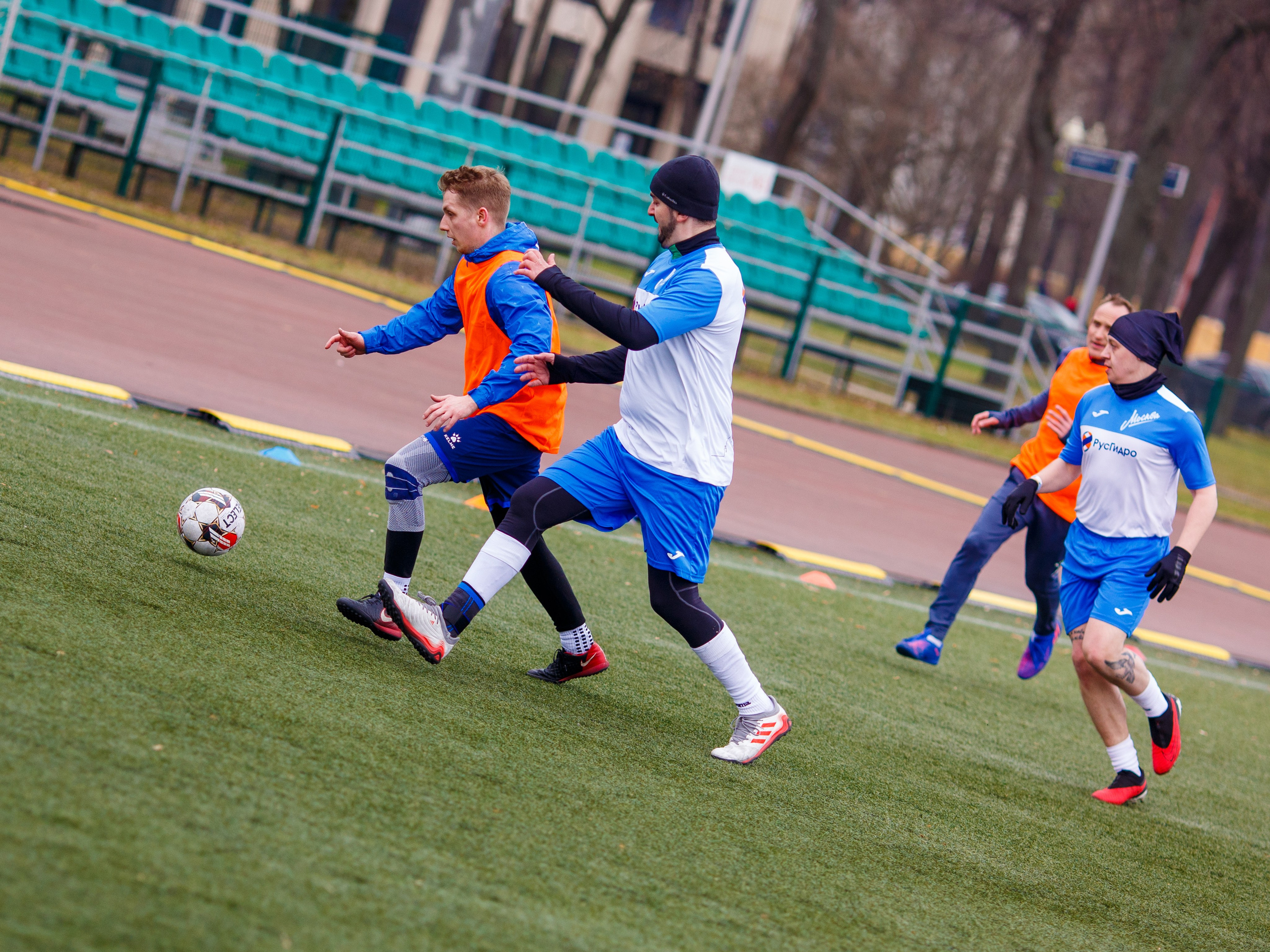 Футбольный турнир Газпром Энергохолдинг. Репортажный фотограф Борис Геер