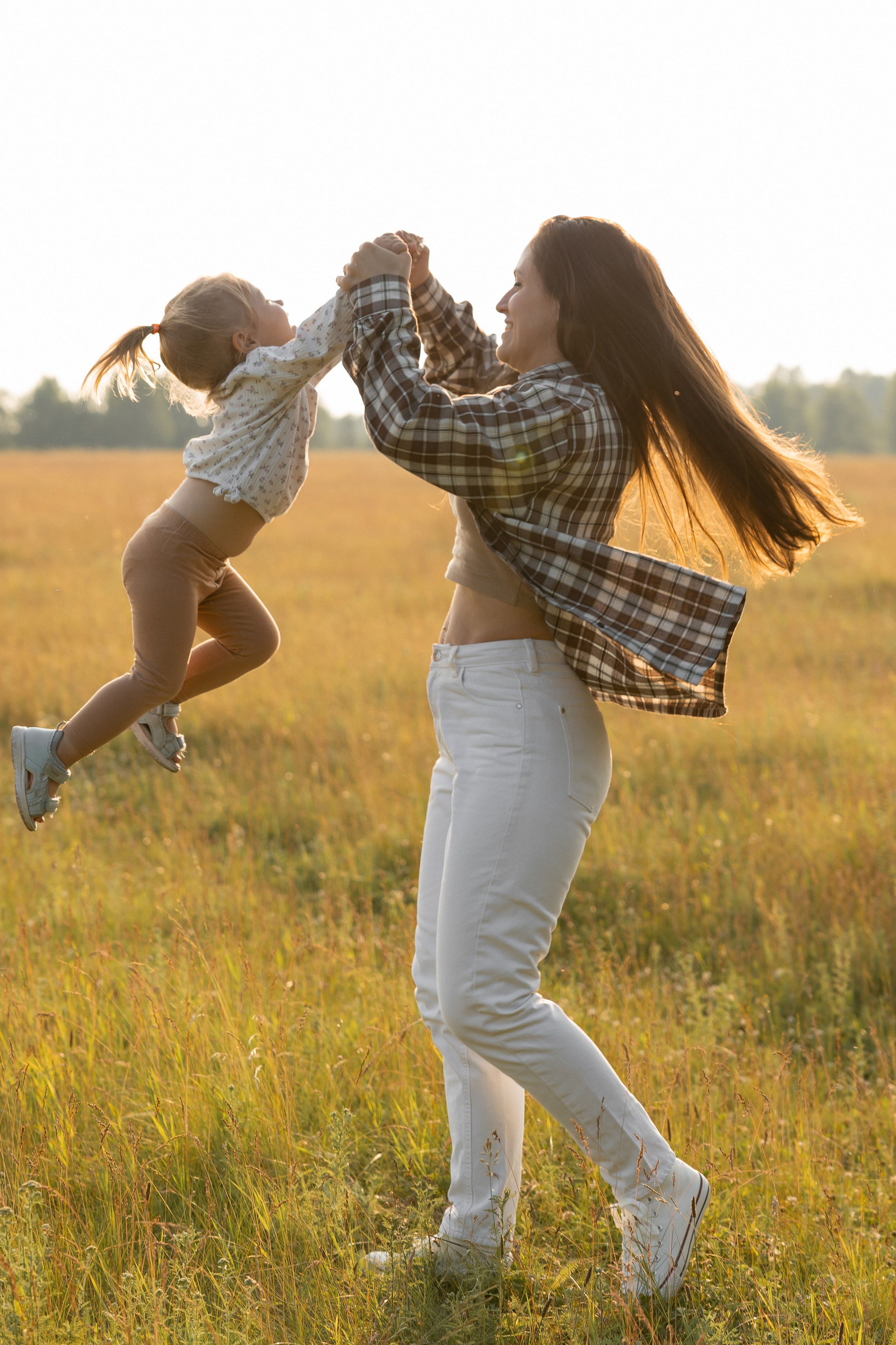 В поле. Семейный и свадебный фотограф в Челябинске Мария Леонтьева