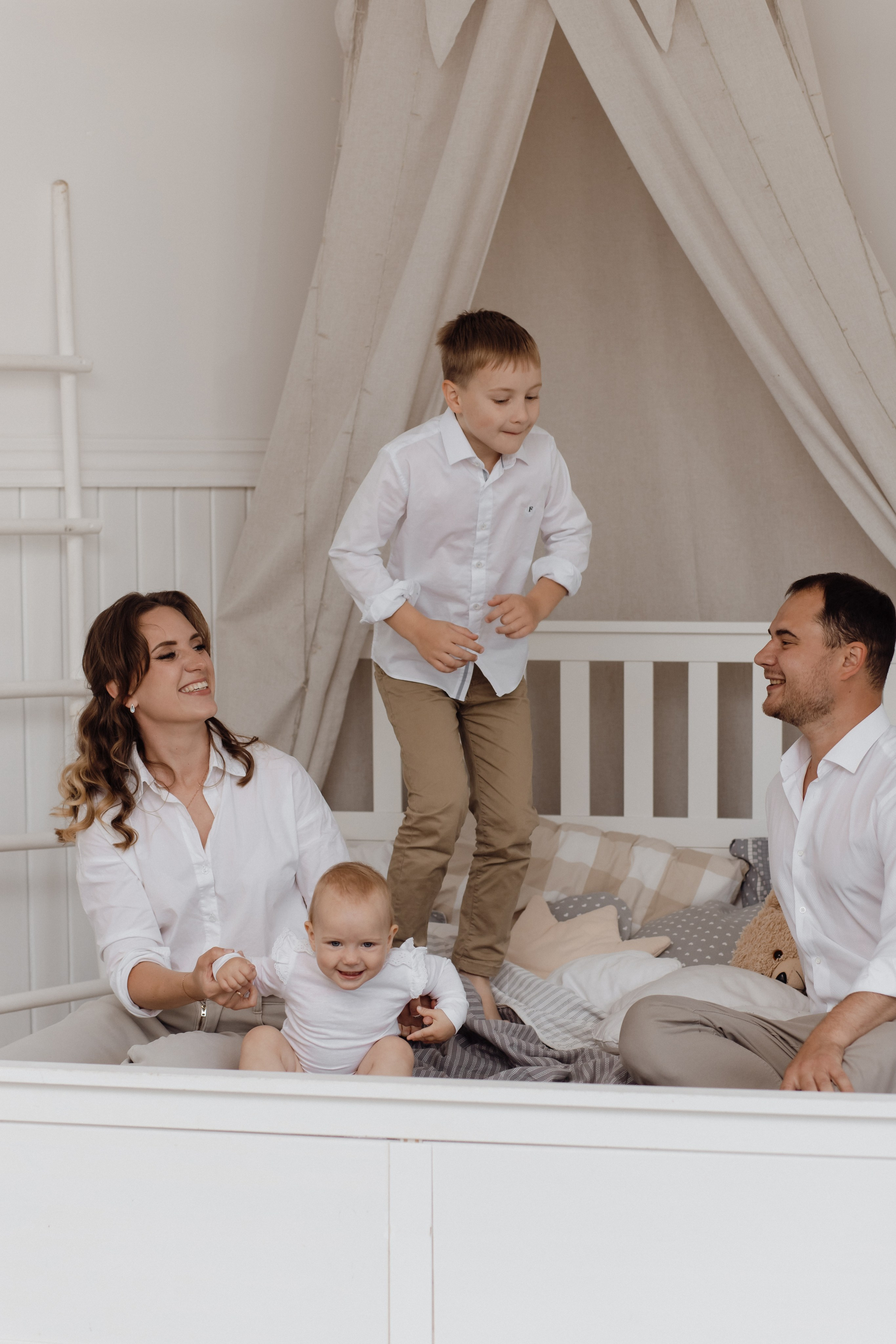 Для четверых. Семейный и свадебный фотограф в Челябинске Мария Леонтьева