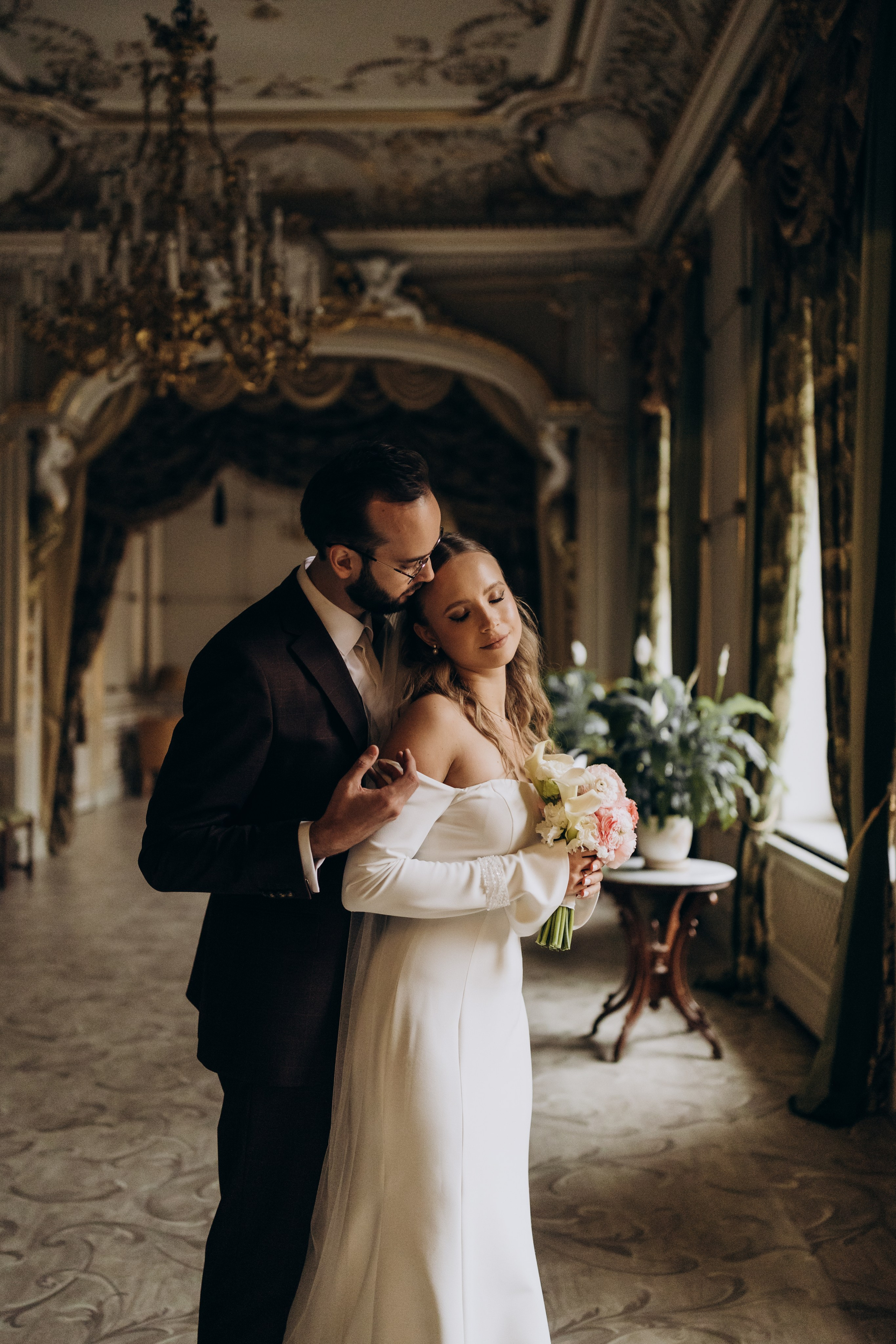 Юра и Полина | 2-й дворец и Половцова. Свадебный и love story фотограф в Санкт-Петербурге