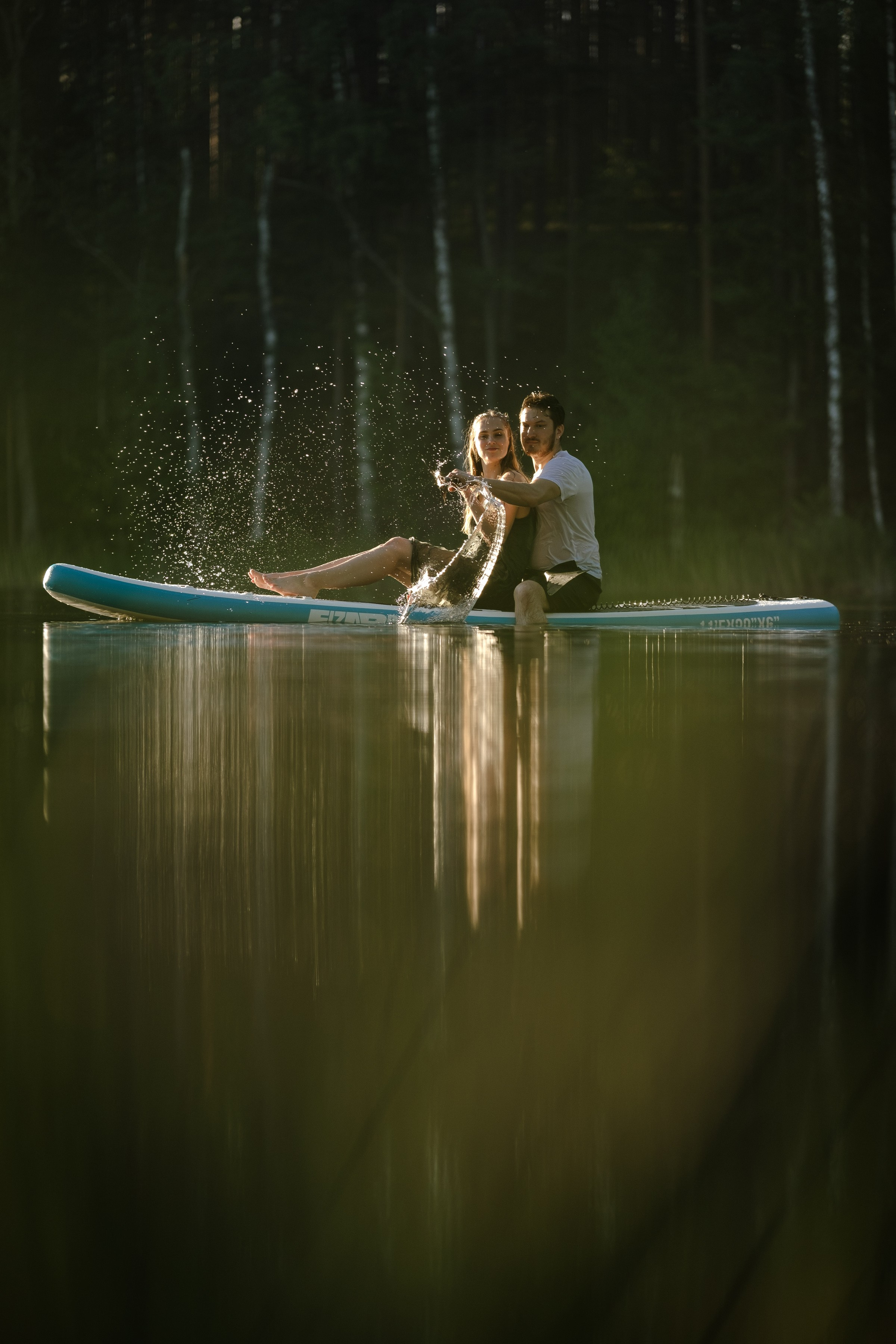 Петя и Лина, на сапах. Интерьерный фотограф и видеограф в Санкт-Петербурге Вадим Балбашевский
