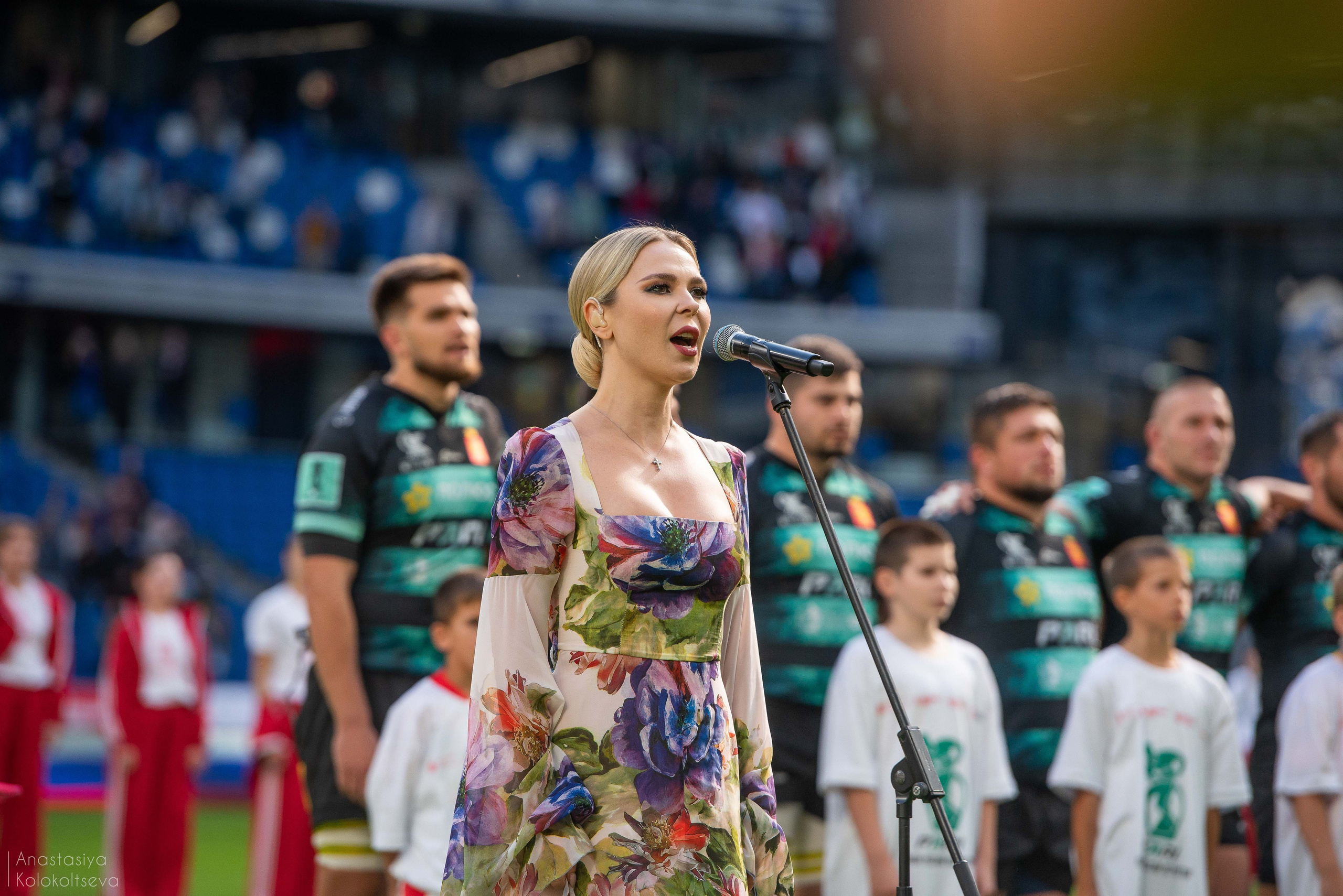 RUGBY. Lisa_krassna