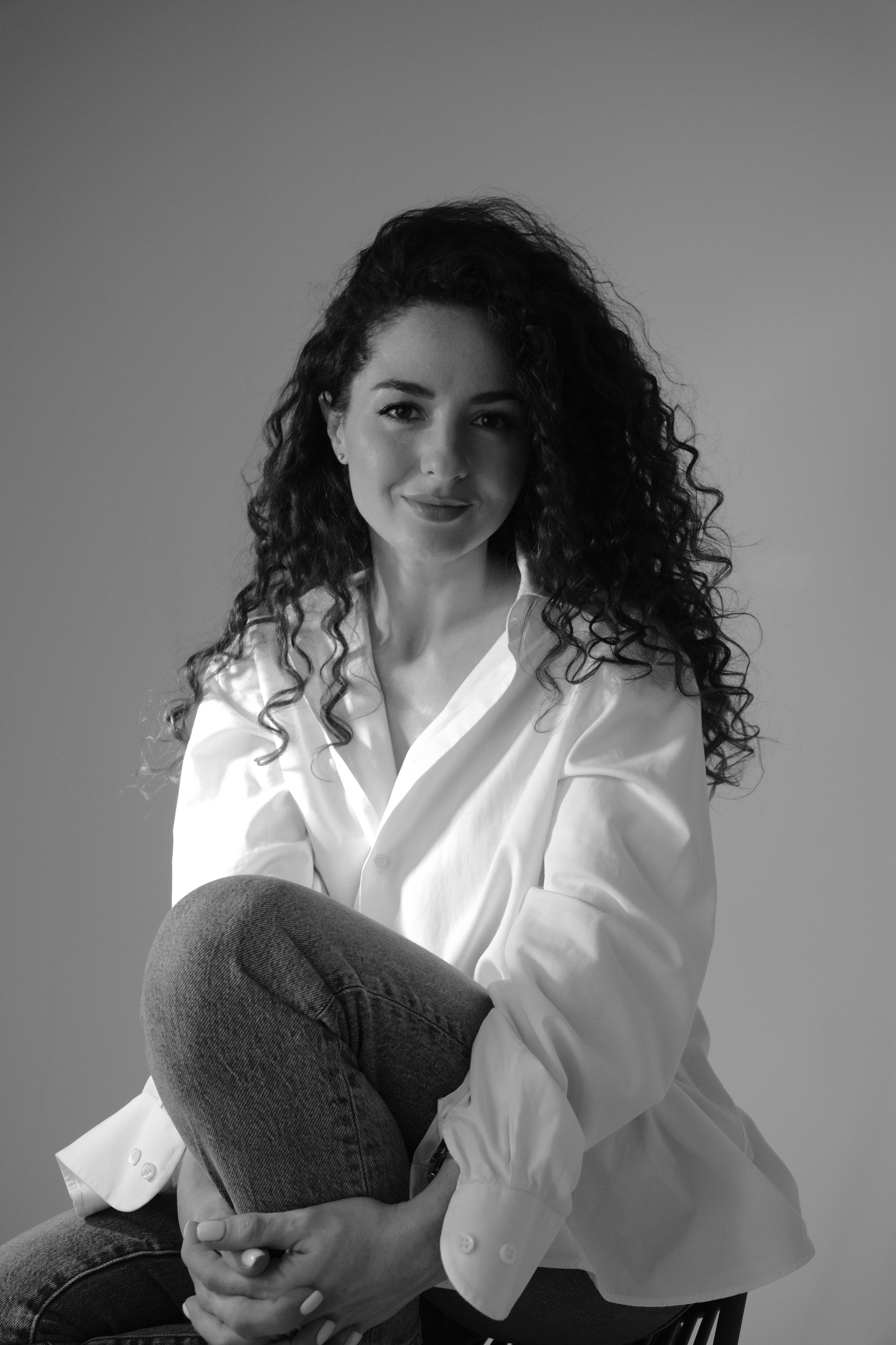 Anja. Elena Harlaut Photographer