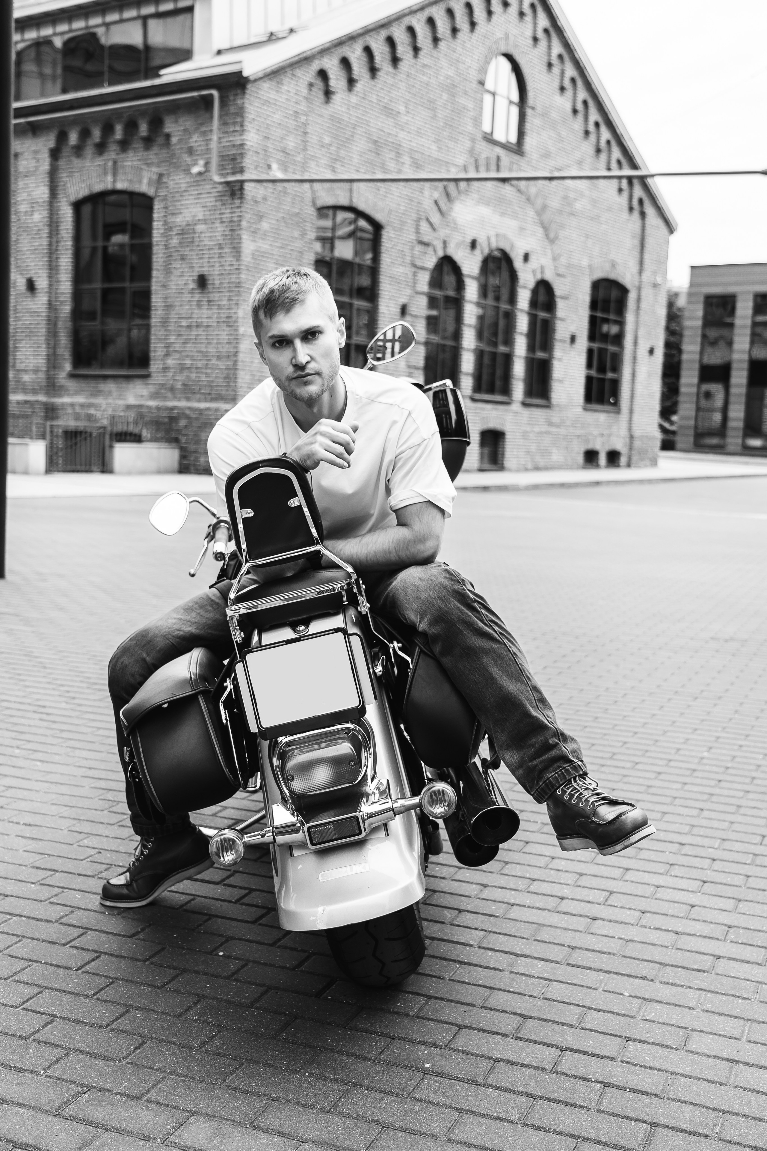 Олег и Сузуки. Наталия Фролова. Фотограф. Москва