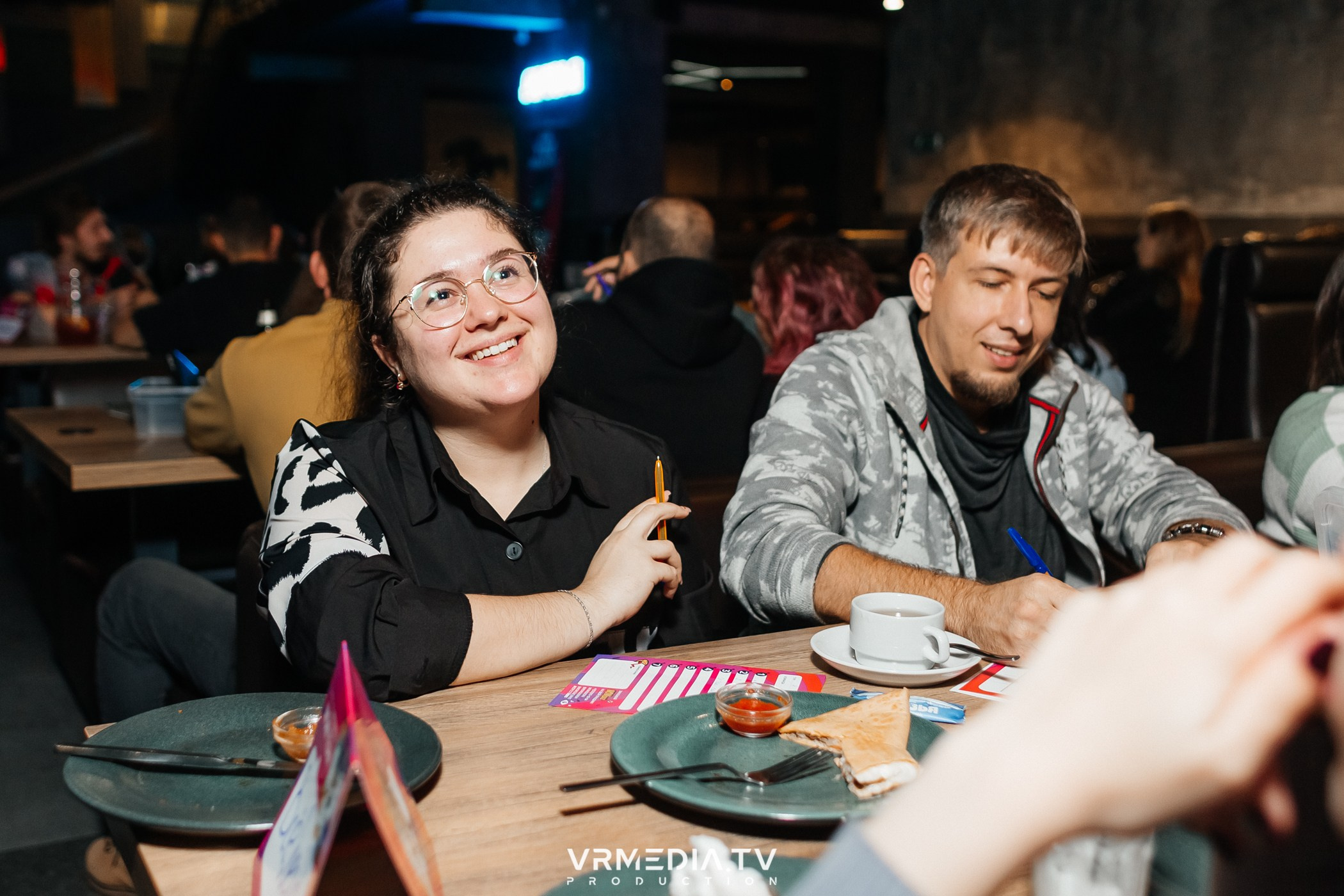 WoW QuiZ в баре «Друзья»