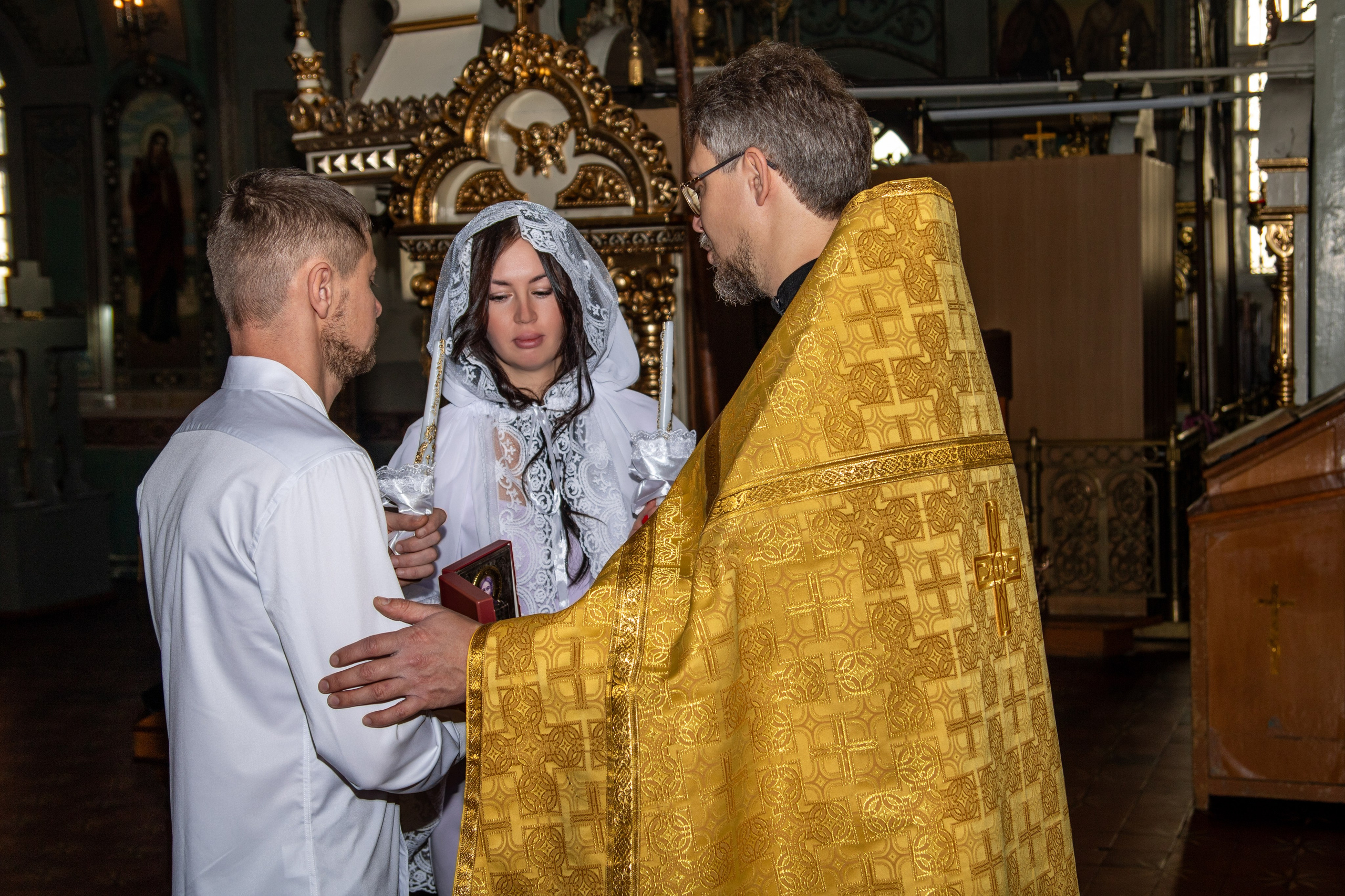 Венчание. Церковь Петра и Павла. Фотограф в Самаре Алексей Головачёв
