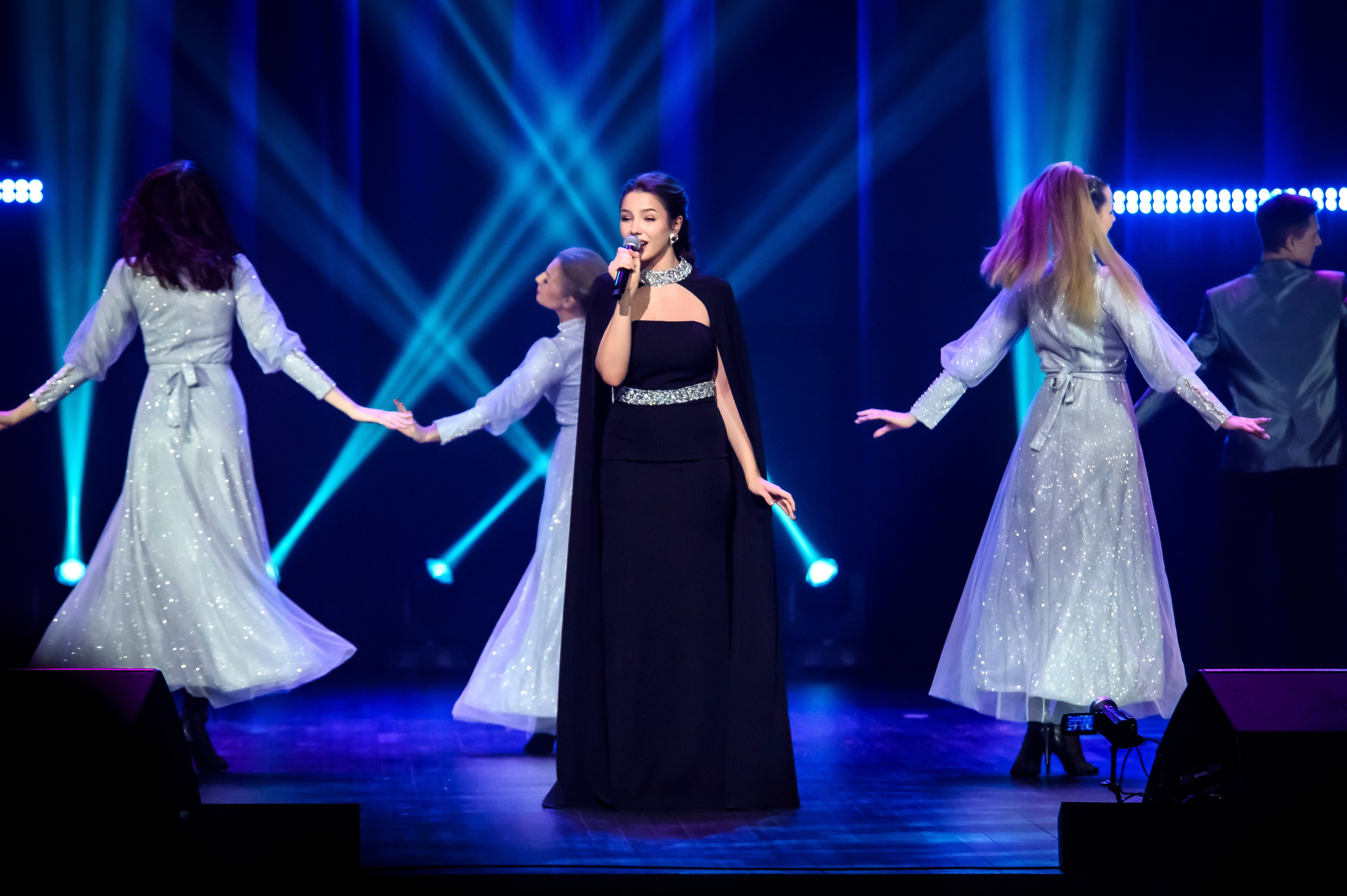 Лариса Рубальская — КЗ «Москва», Остров мечты. Бренд-фотограф для экспертов и блогеров в Москве Влада Горбовская