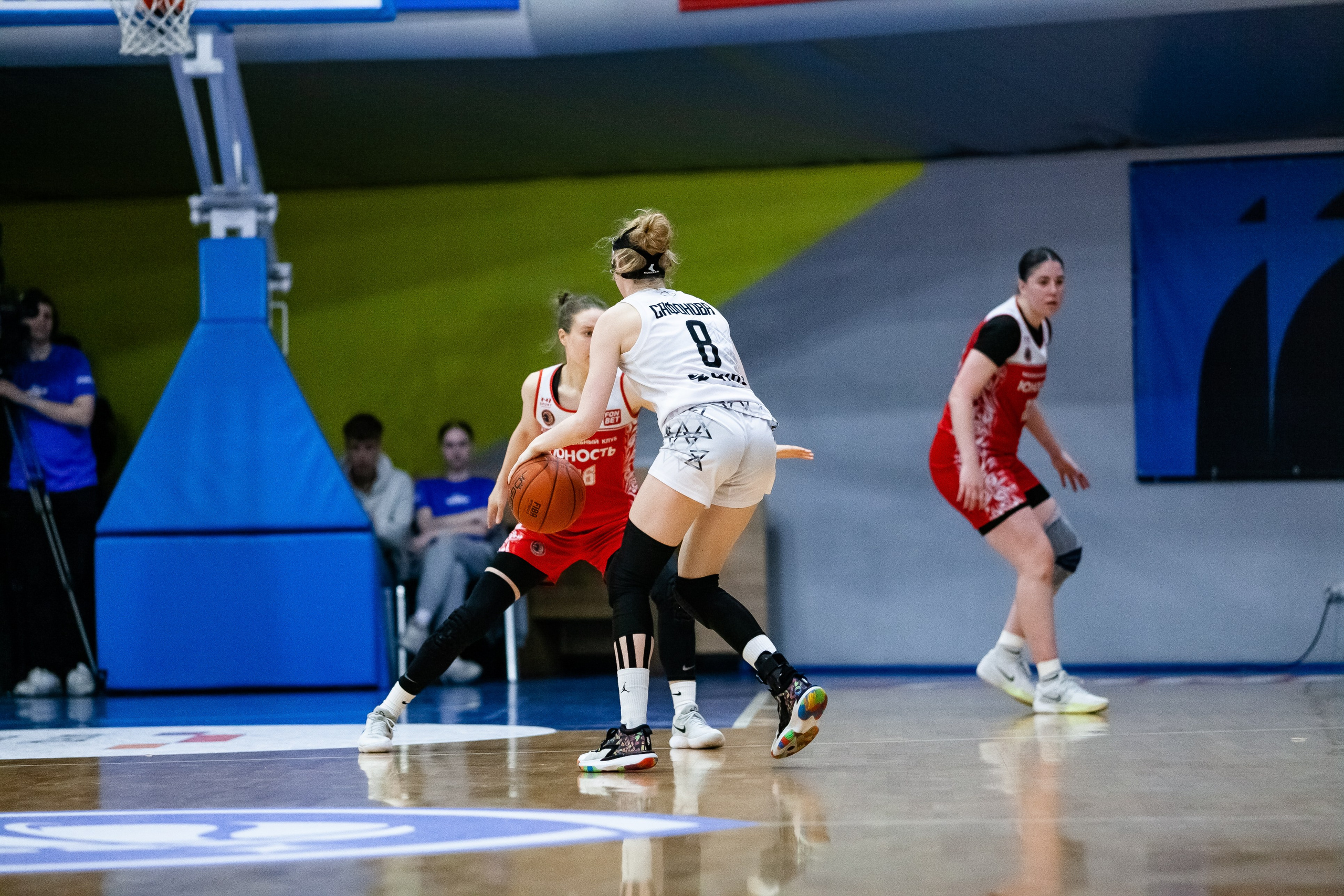 Славянка — Юность. Фотография