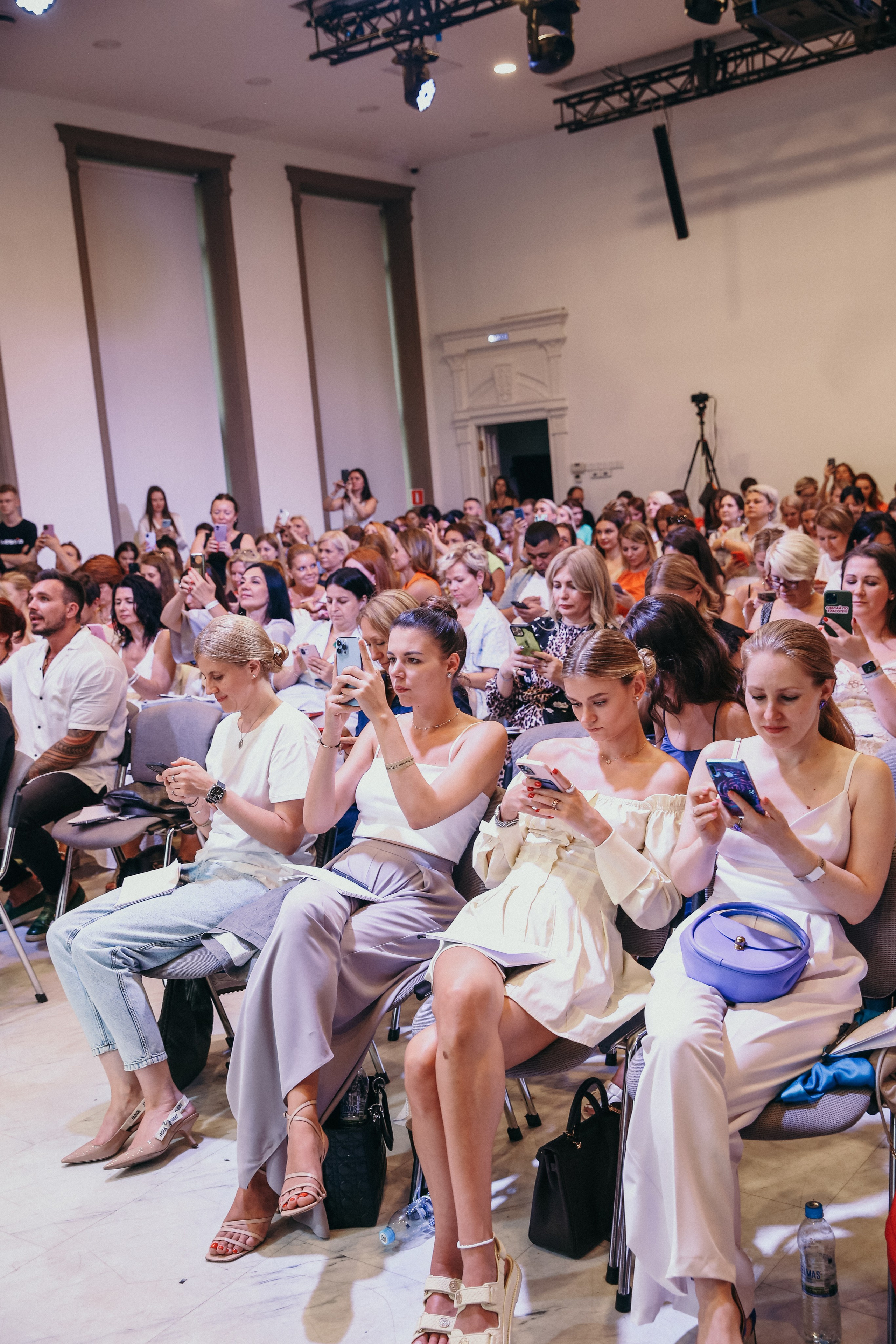 Тренинг Евгении Павловской. Фотограф и видеограф Анна Домашенко