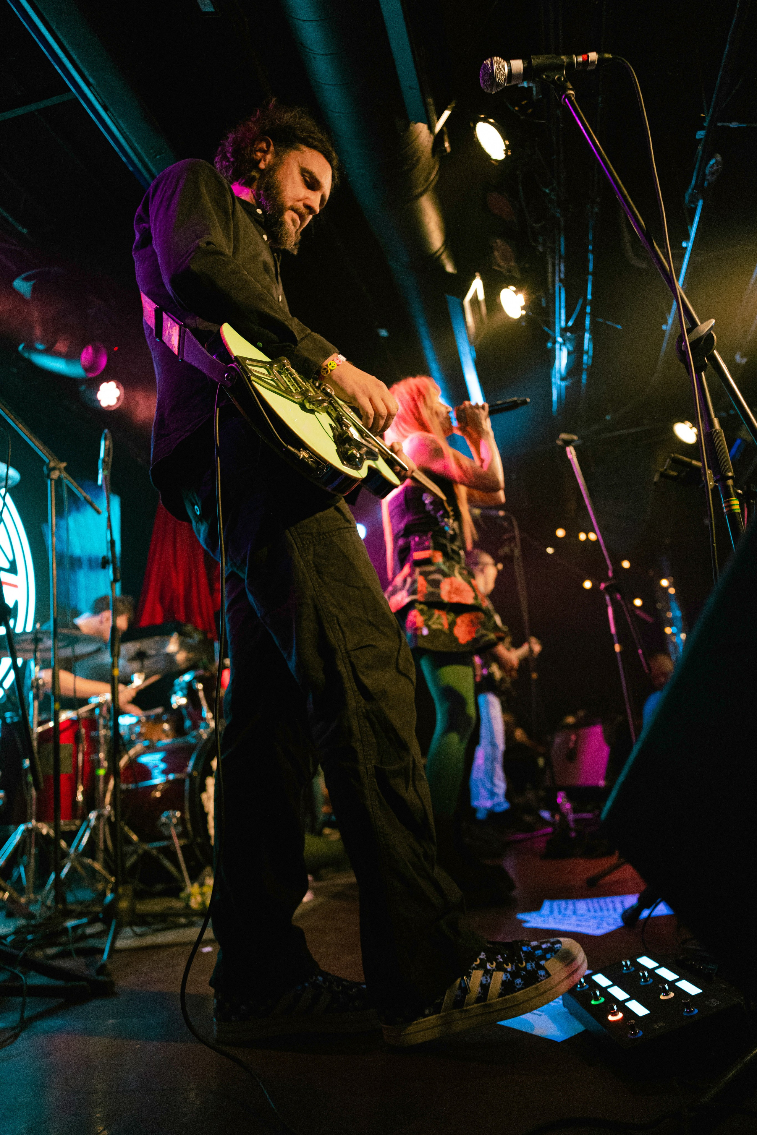 Маша и Медведи. Концертный фотограф в Москве Алексей Вовк