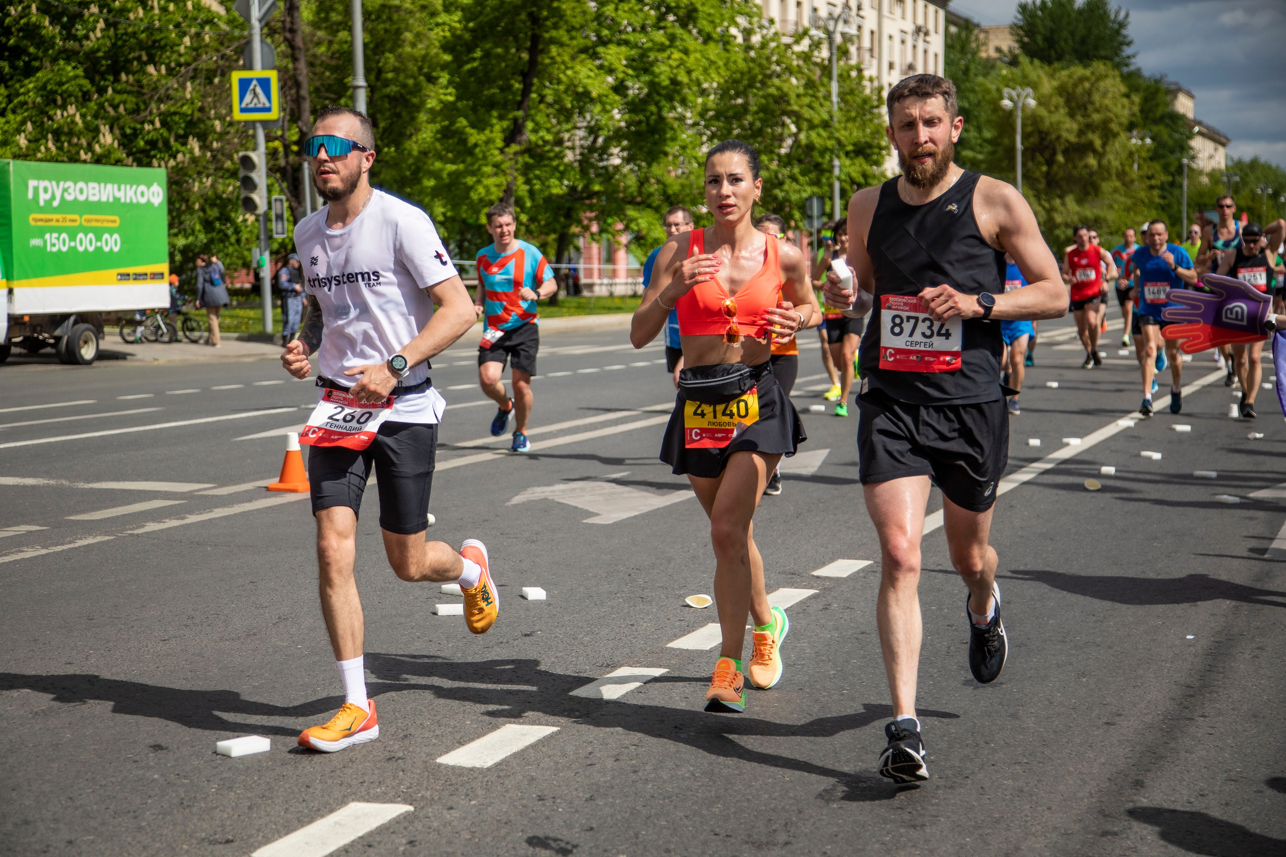 Московский полумарафон, 14 мая 2023 года. Фотограф Сергей Ловкий