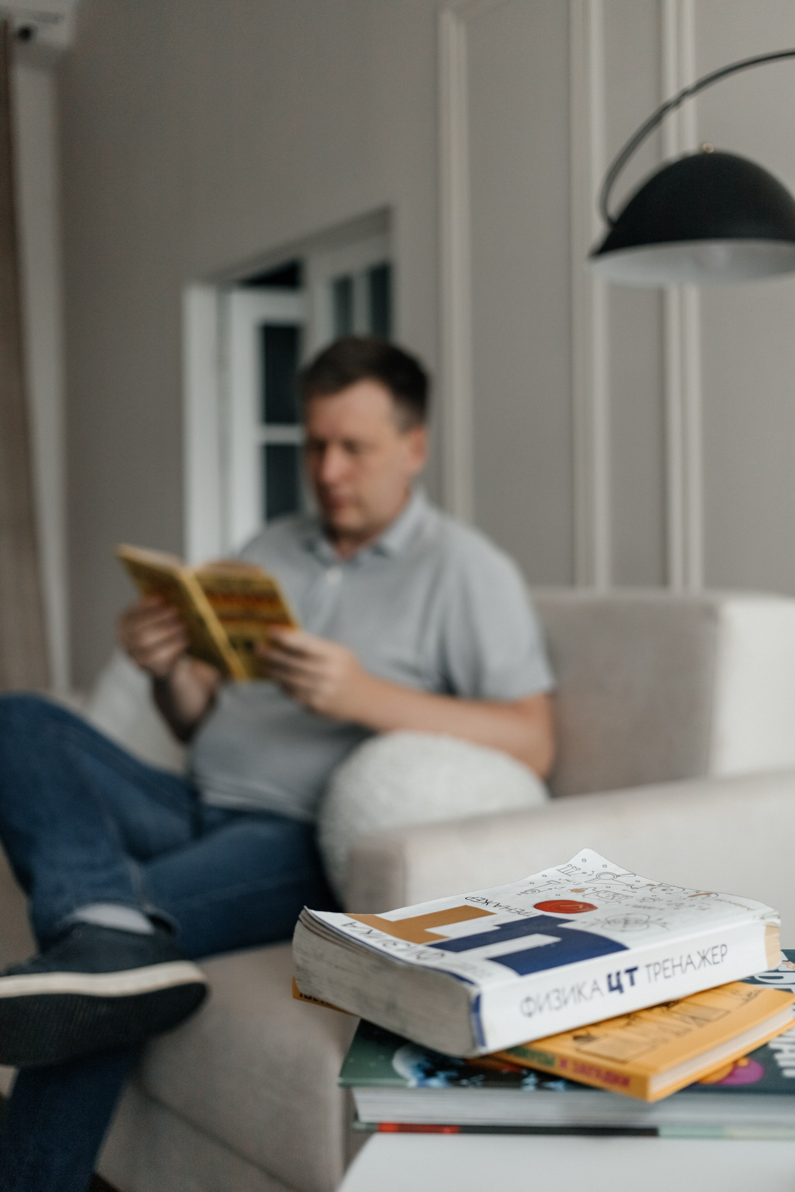 Контентная фотосессия для репетитора по физике. КОНТЕНТ ФОТОГРАФ