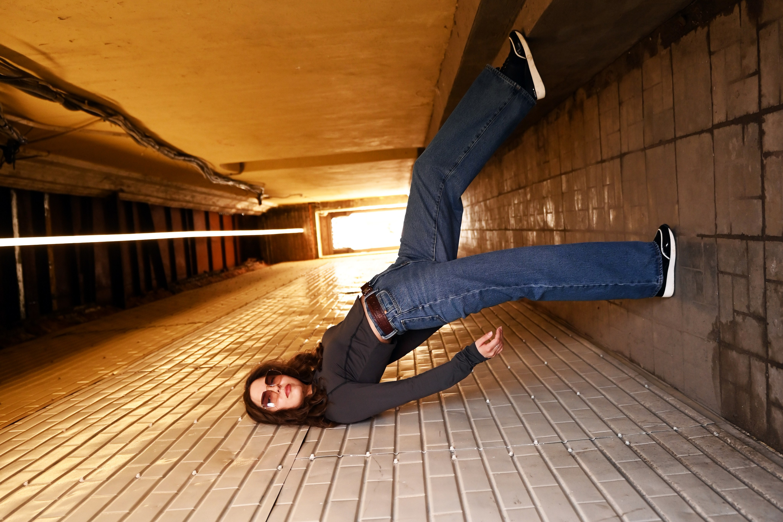 Индивидуальная прогулочная в городе. Свадебный, семейный, детский, контент фотограф в Омске Максим Ильин