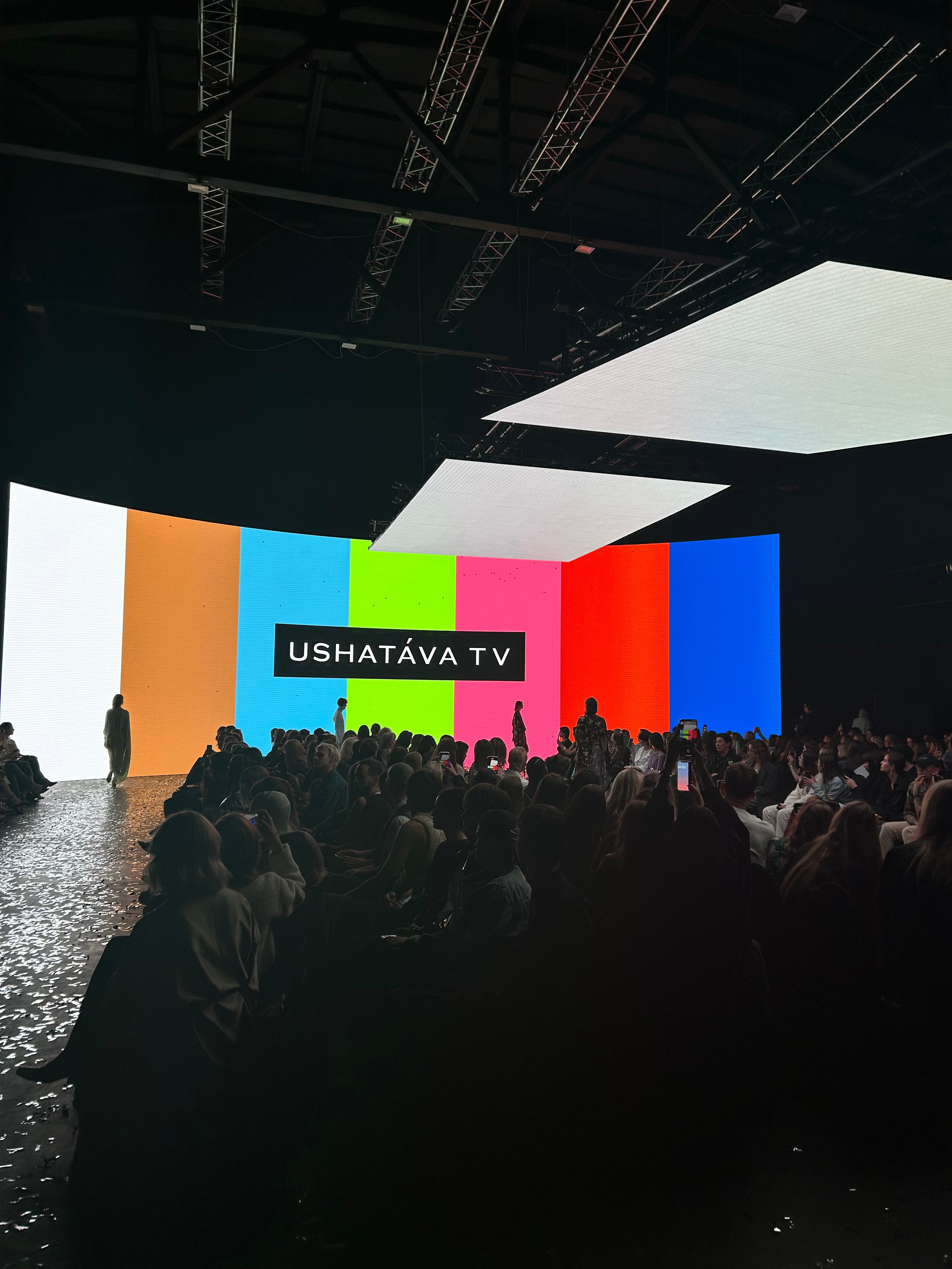 USHATAVA COLOR.BLOCK FW23. VLAD MARTYNENKO — stylist & art director