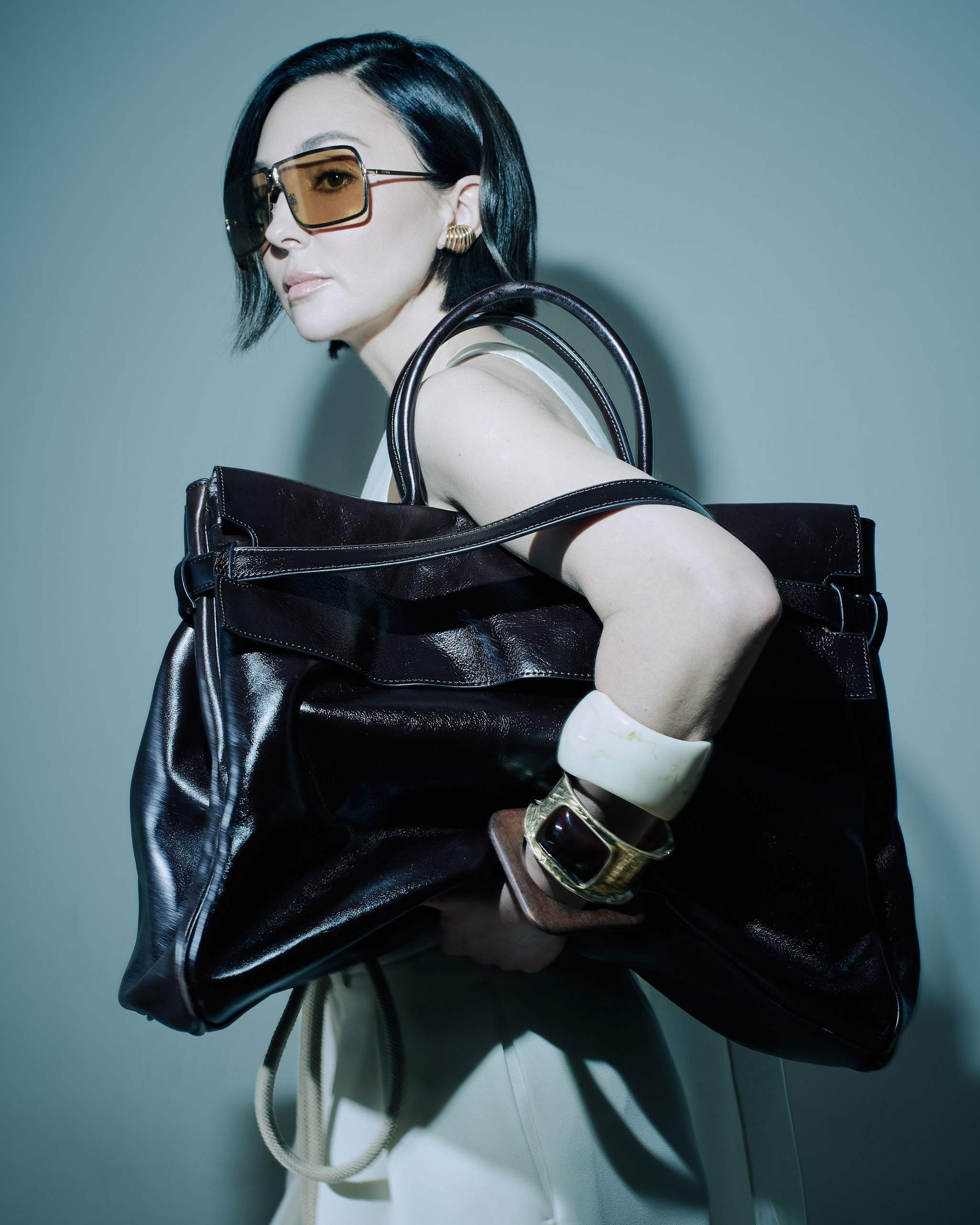 WHAT IS SHE HIDDING. VLAD MARTYNENKO — stylist & art director