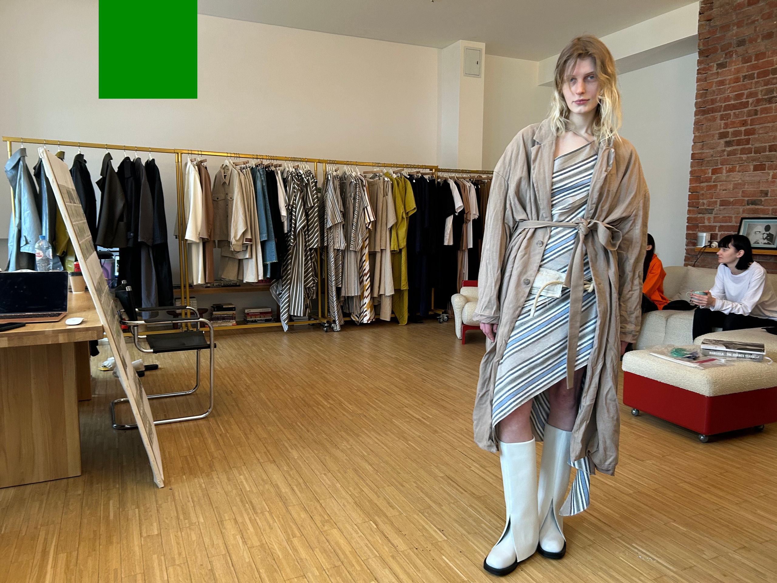 USHATAVA VERTIGO SS23. VLAD MARTYNENKO — stylist & art director