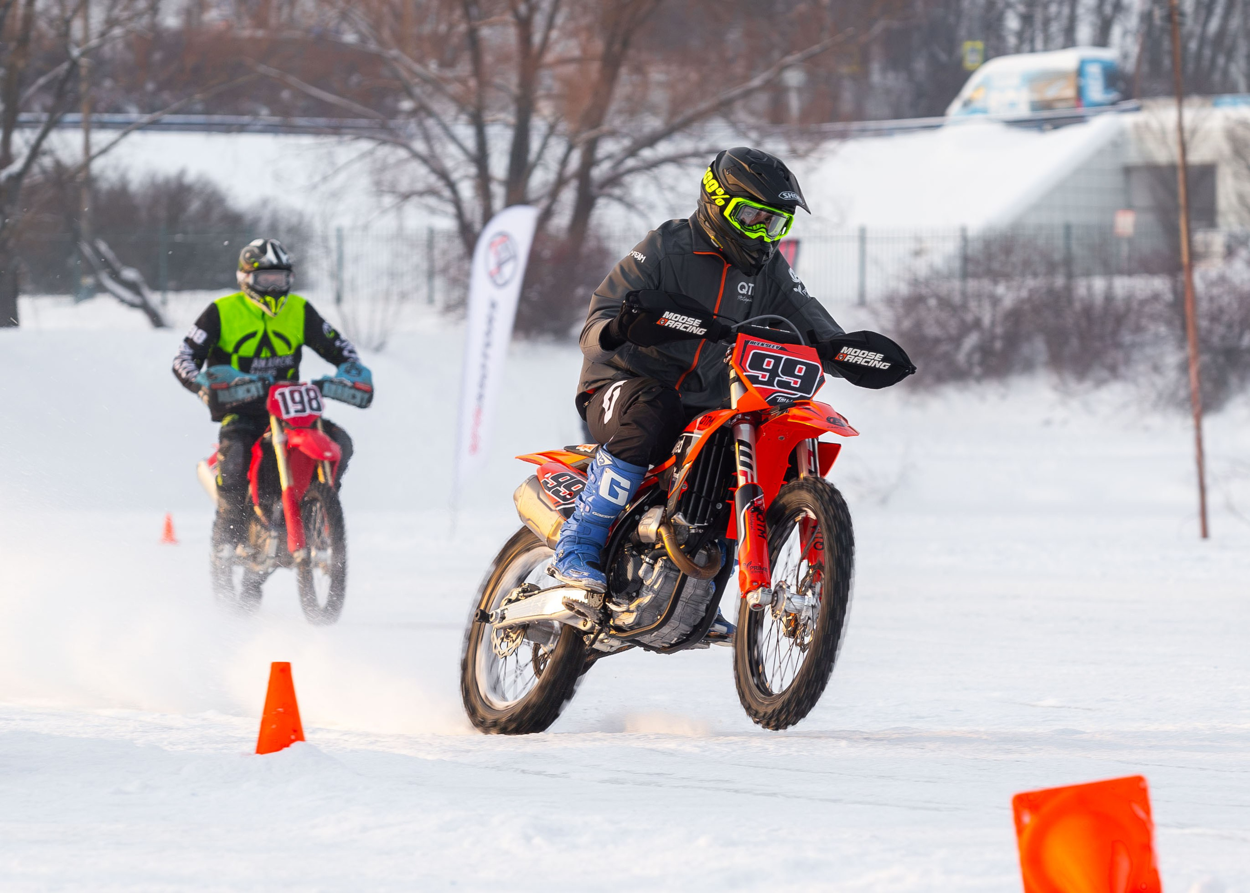Всероссийские соревнования и Кубок МФР по мотокроссу на льду 1 этап Серии MX-Speedway 2026. Репортажный фотограф в Москве