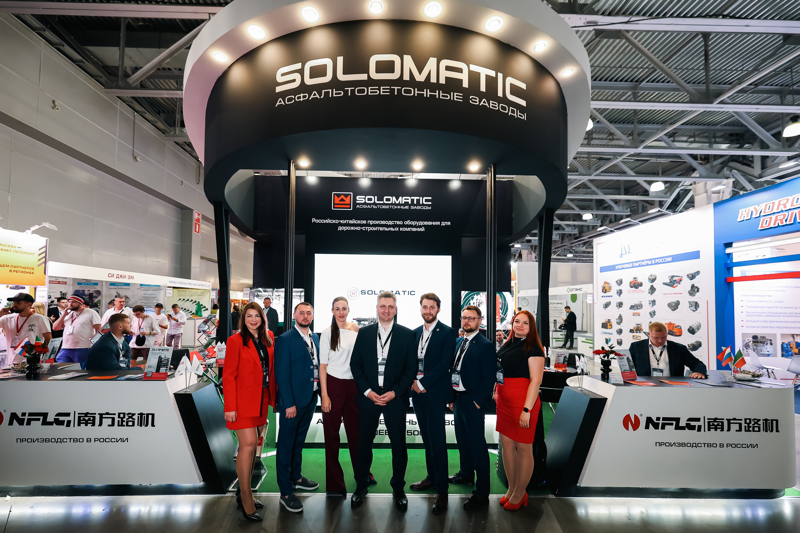 Съёмка стенда на выставке. Фотограф на мероприятие в Москве Марик