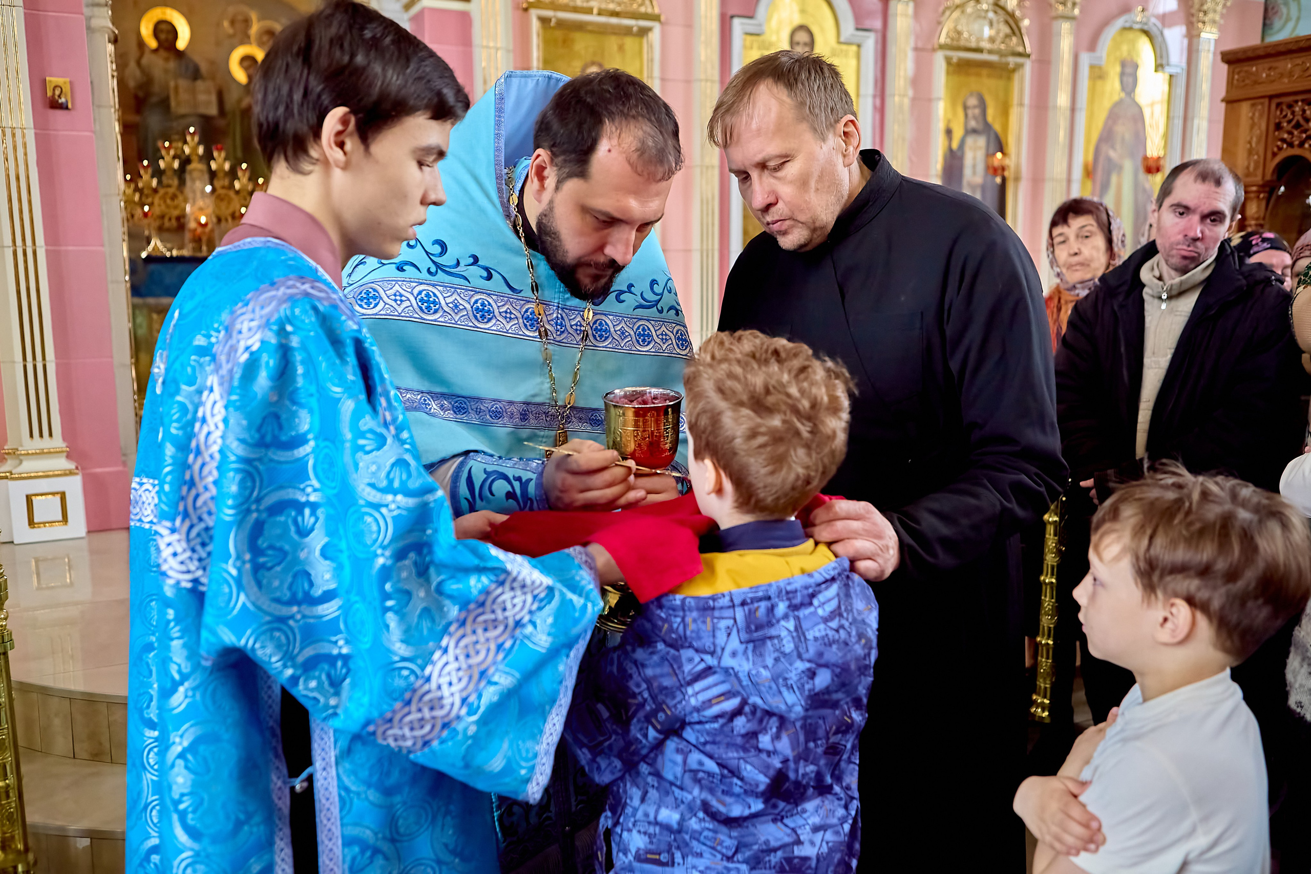 Фотографии праздника Благовещение Богородицы
