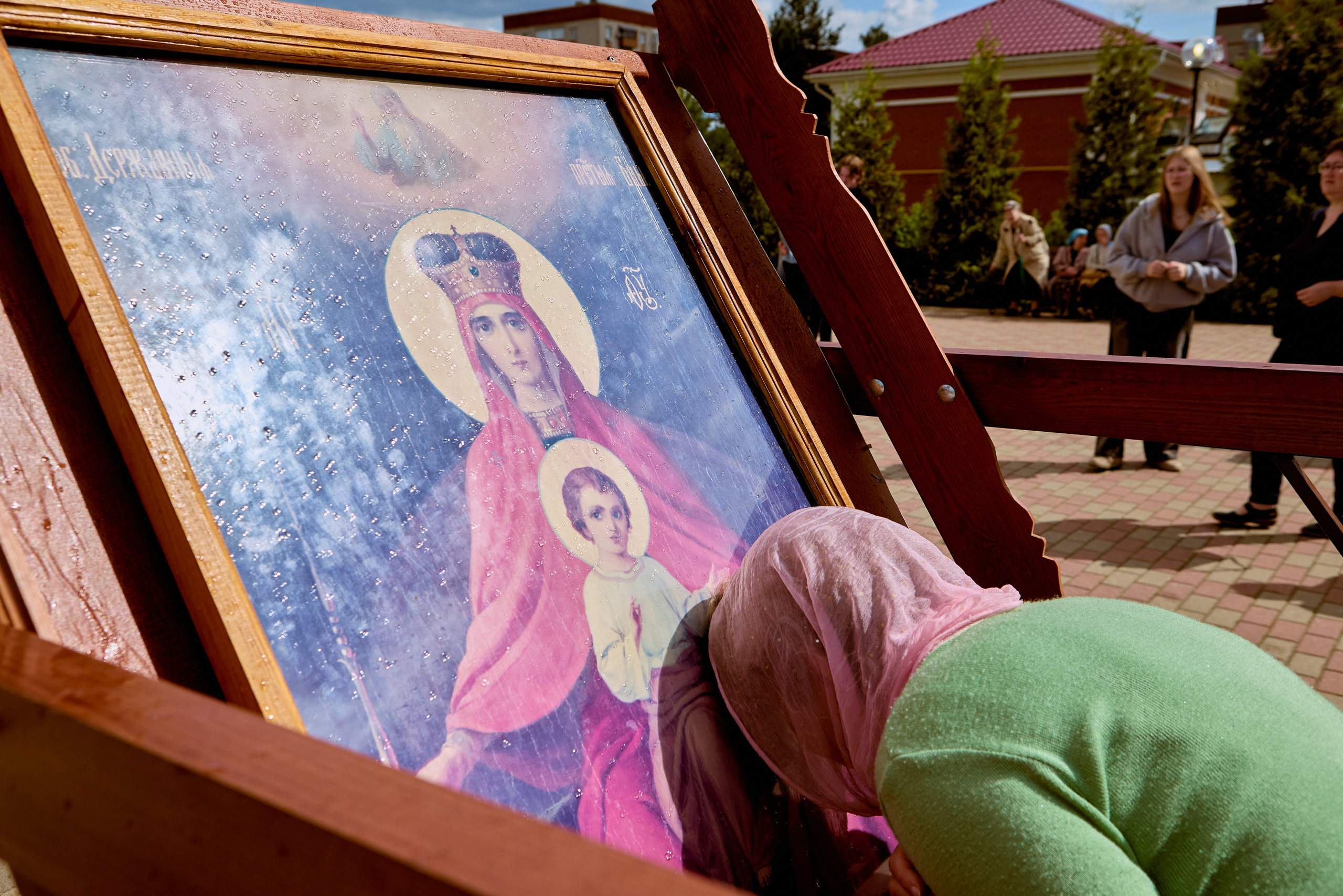 Фотографии портретов Крестного хода в Дзержинске