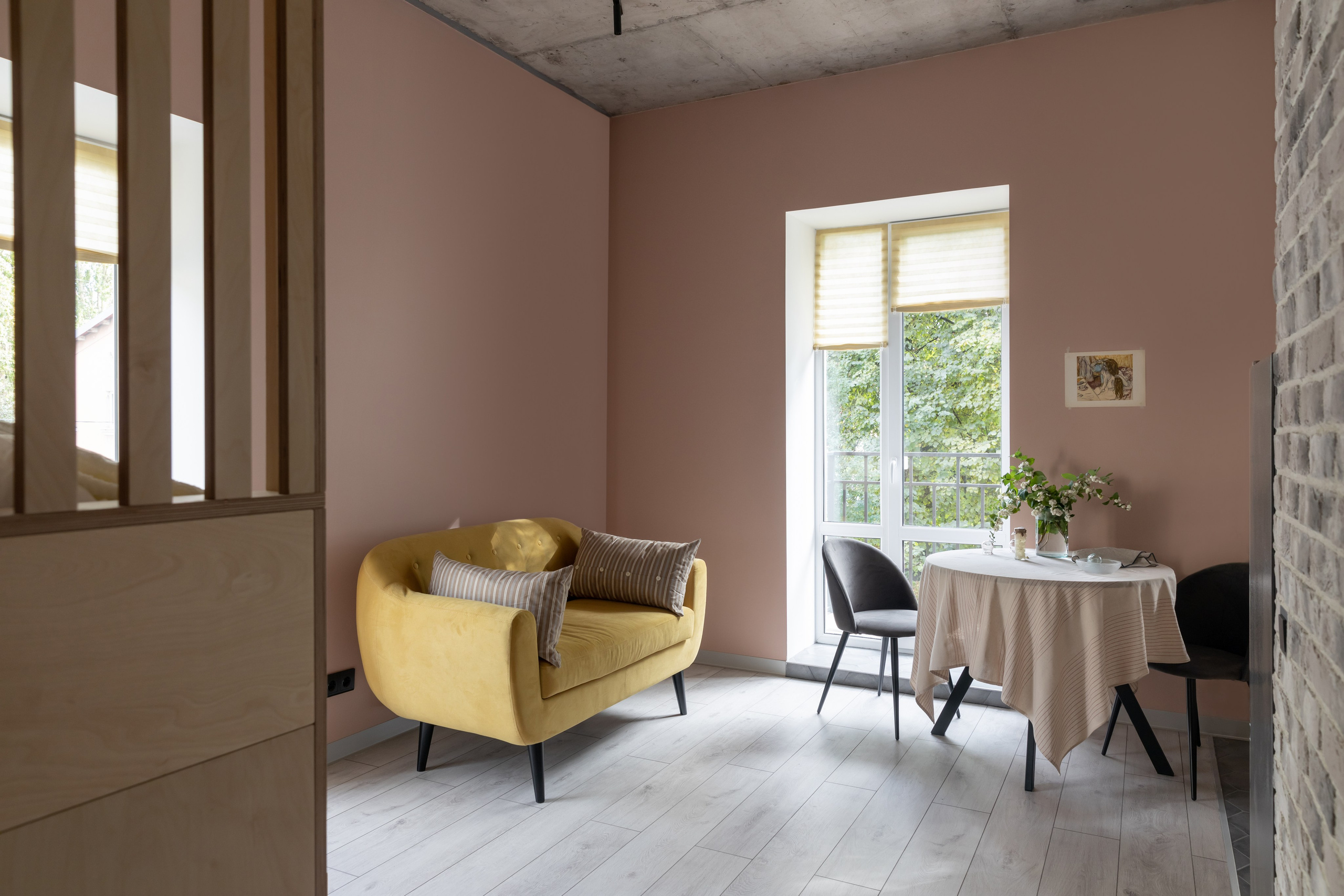 Квартира студия в Петербурге. Наталья Мавренкова интерьерный фотограф, декоратор в Санкт-Петербурге