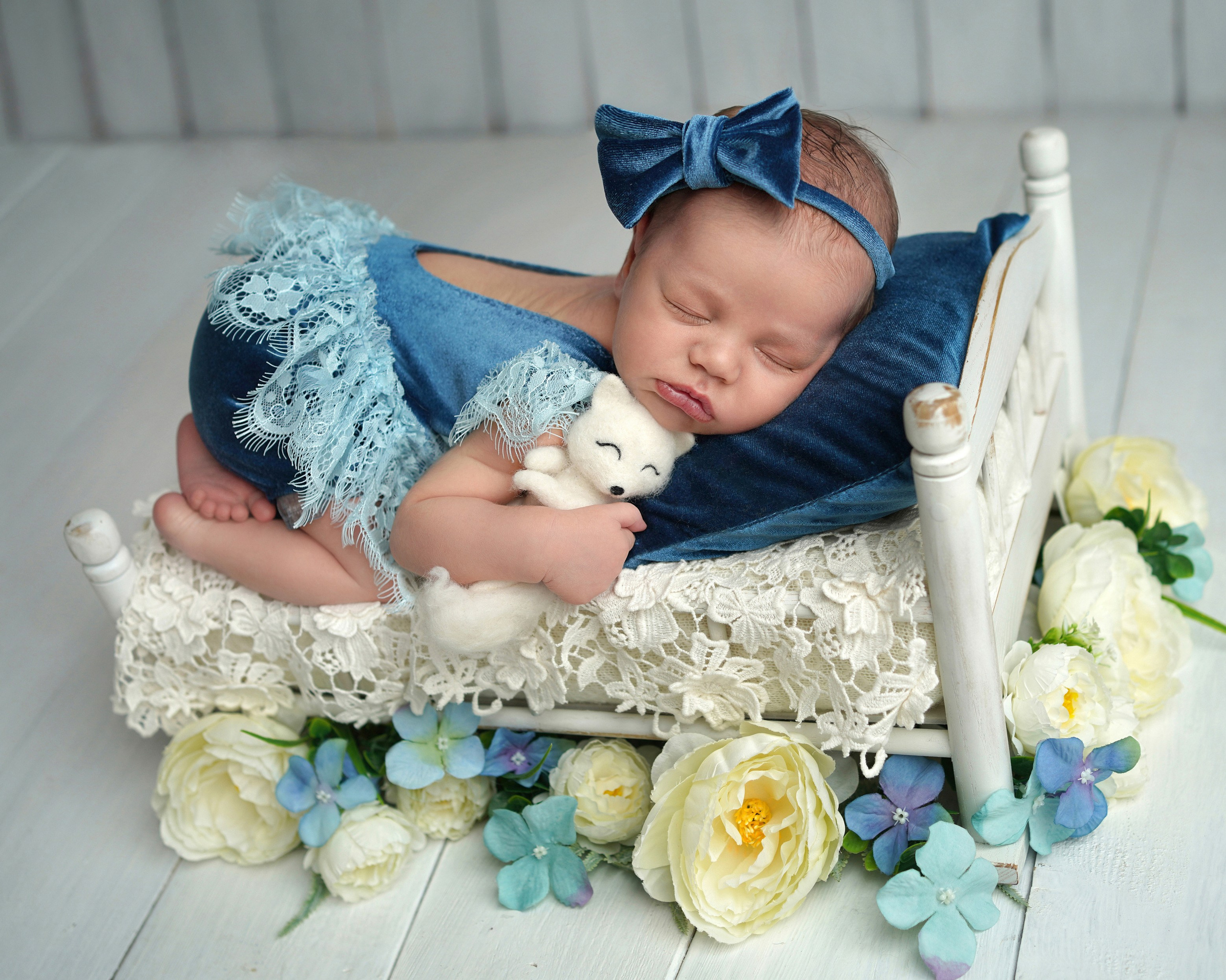 Новорождённые девочки. Детский фотограф и фотограф новорожденных в Калининград Оксана Иваний