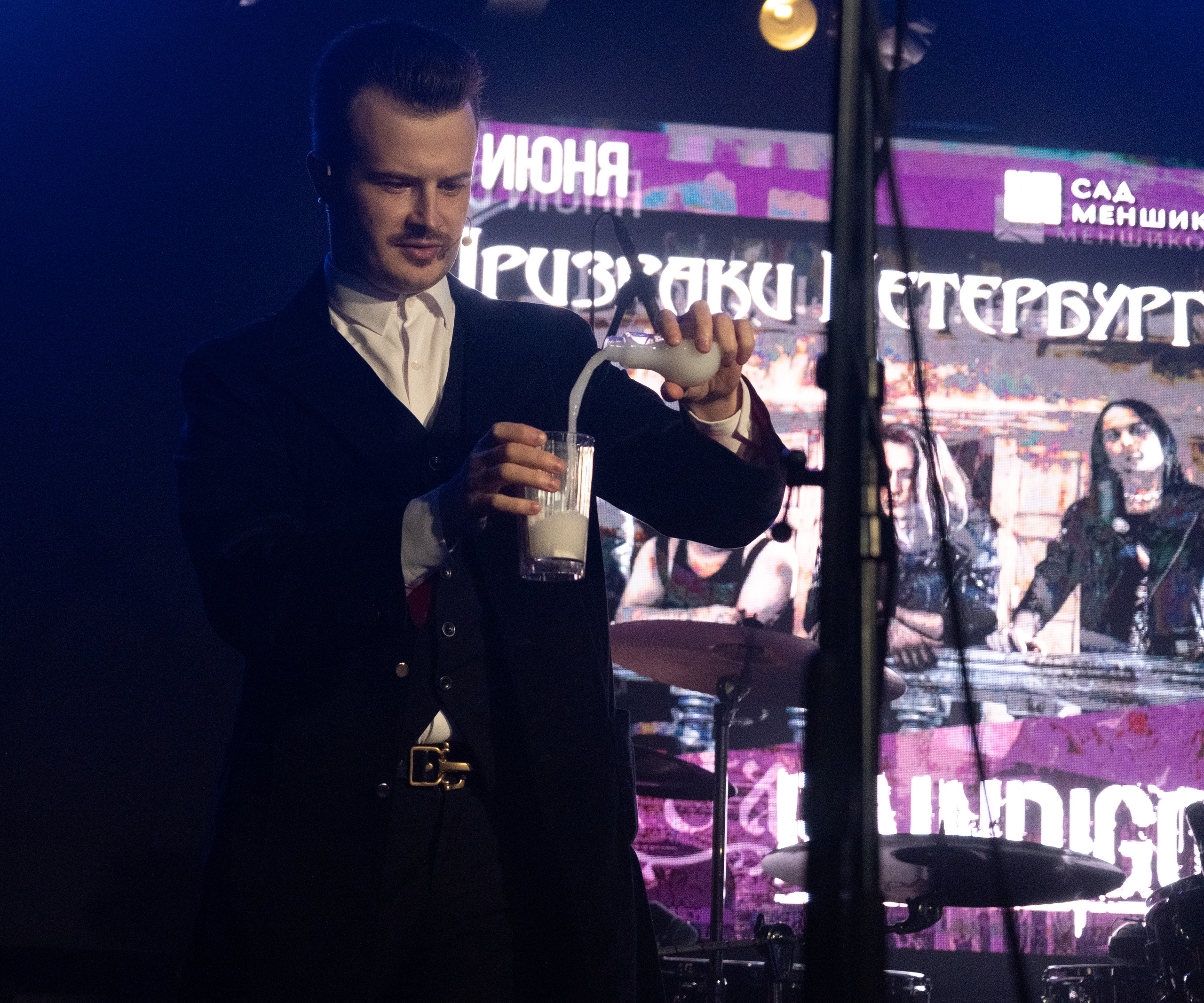 Raindigo. Репортажный фотограф в Санкт-Петербурге Максим Варбулайнен