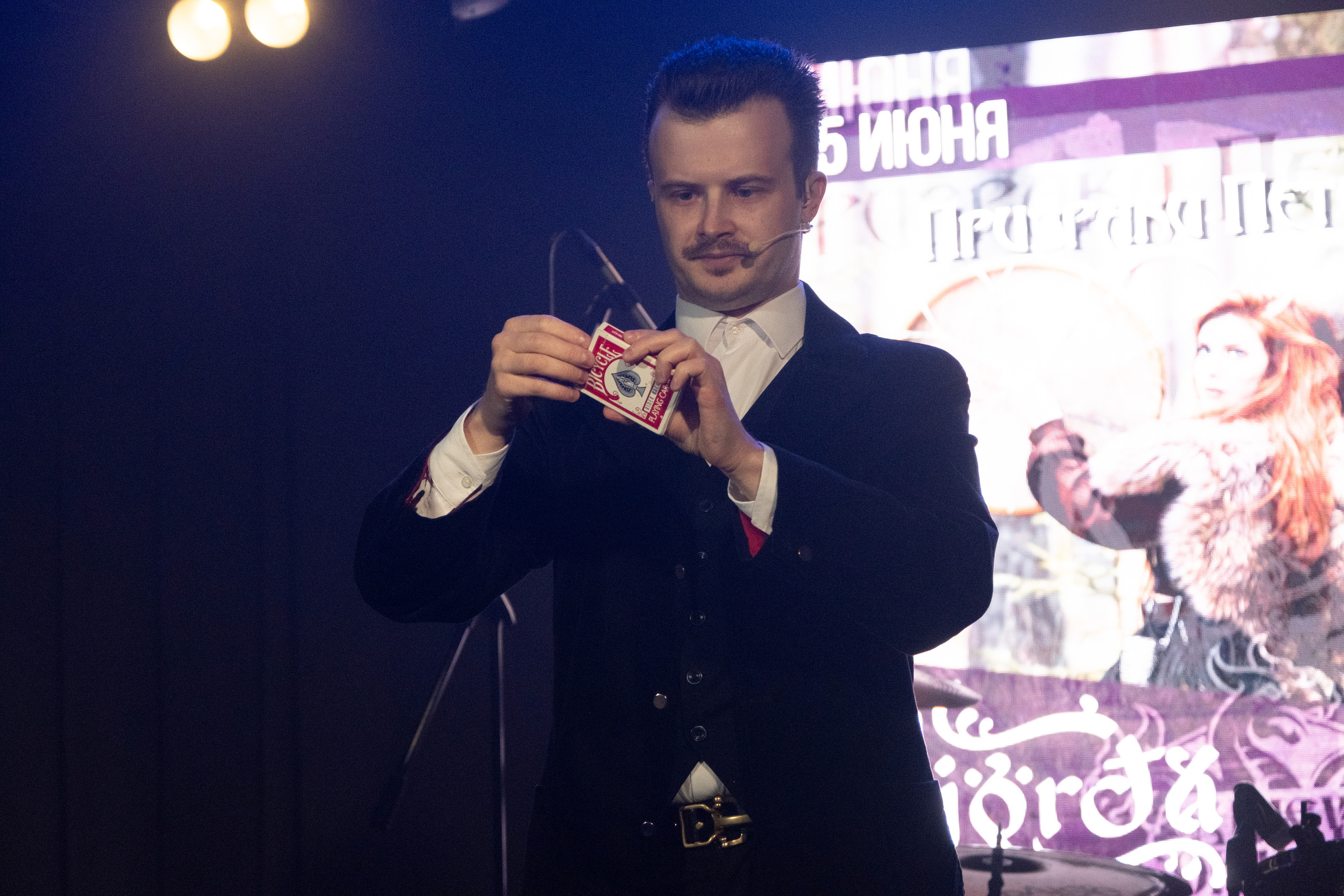 Raindigo. Репортажный фотограф в Санкт-Петербурге Максим Варбулайнен