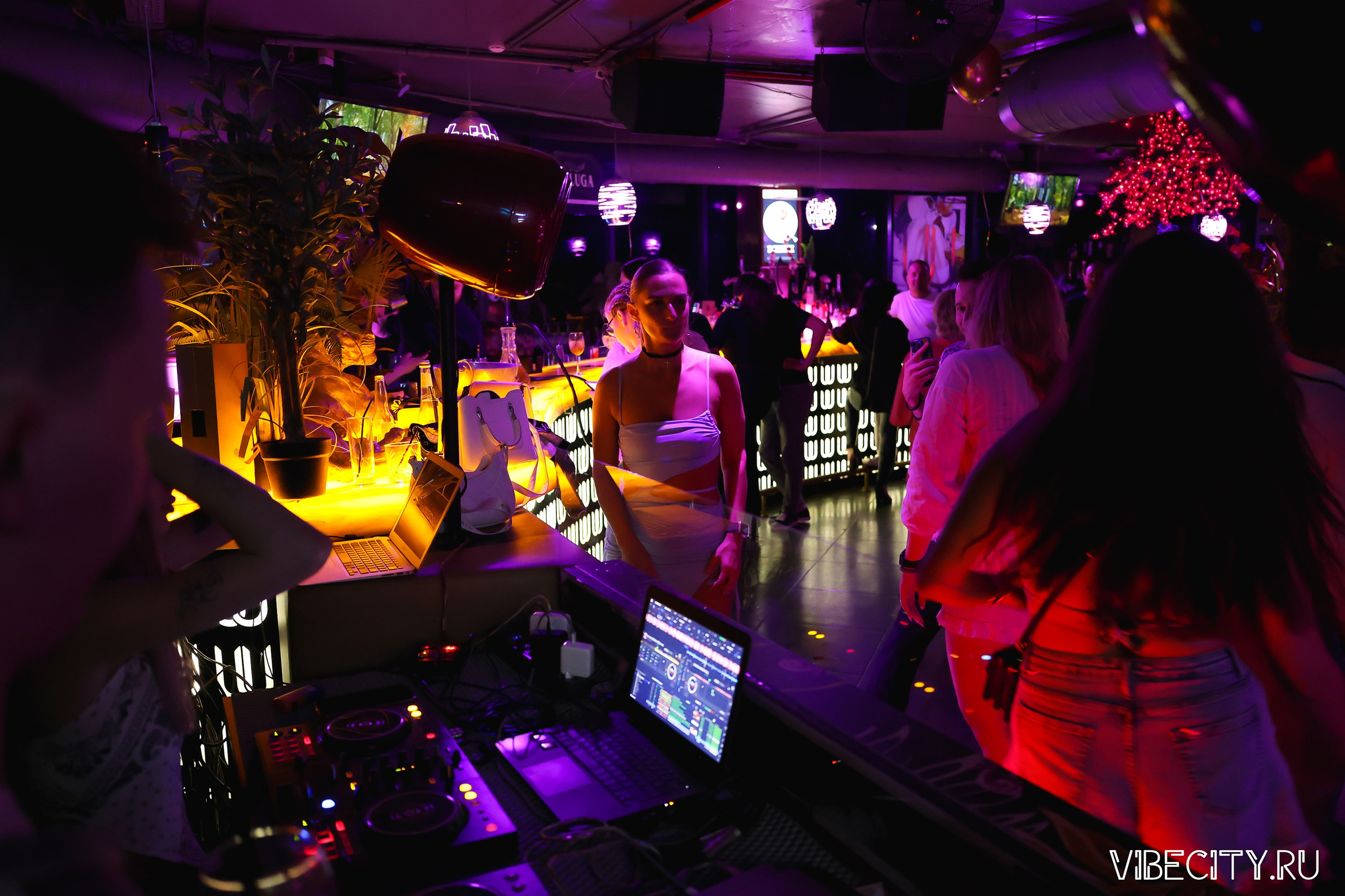 DOUBLE U. VIBECITY.RU Вайб Сити Ру Фоторепортажи Фотоотчеты Калининград