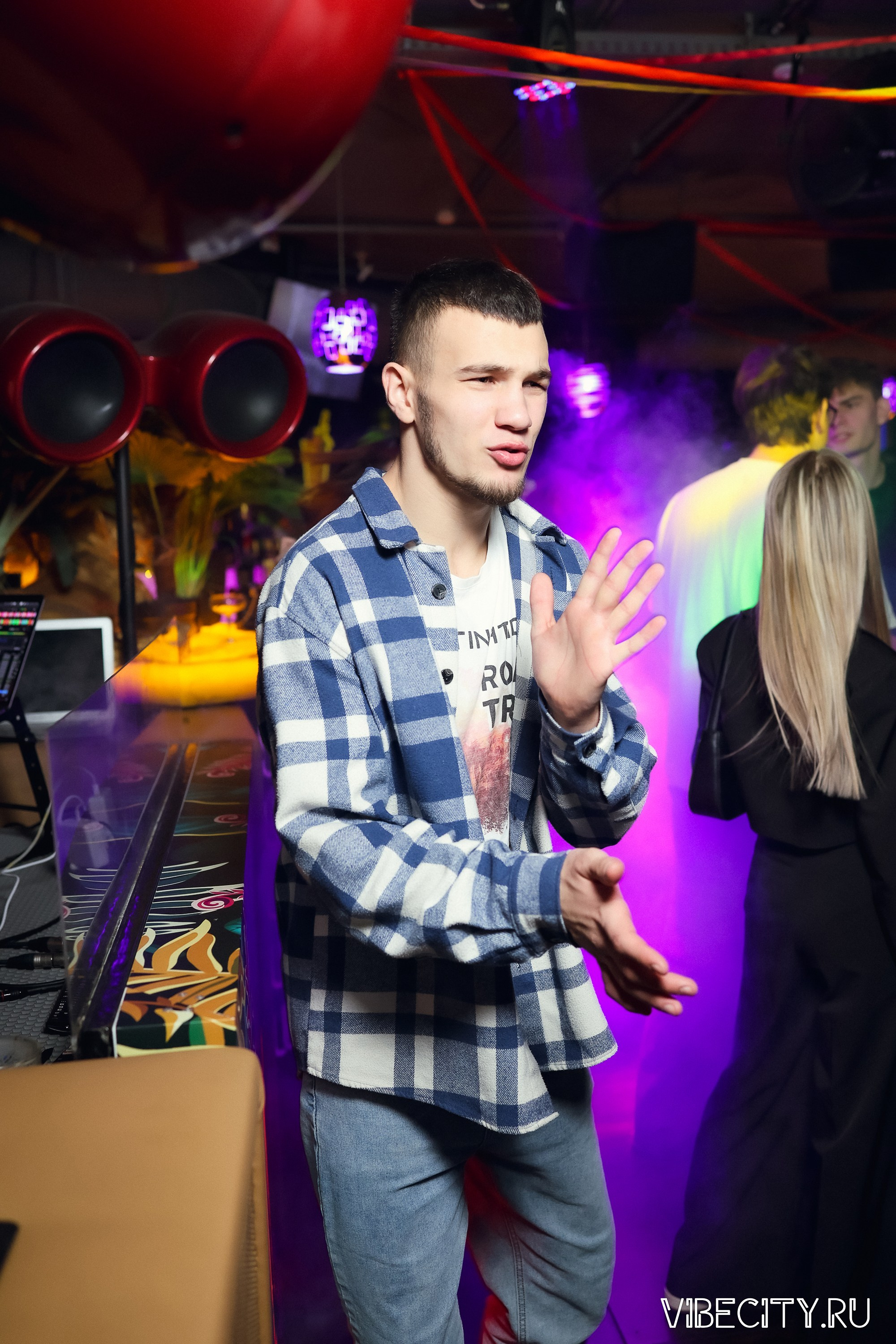 DOUBLE U. VIBECITY.RU Вайб Сити Ру Фоторепортажи Фотоотчеты Калининград