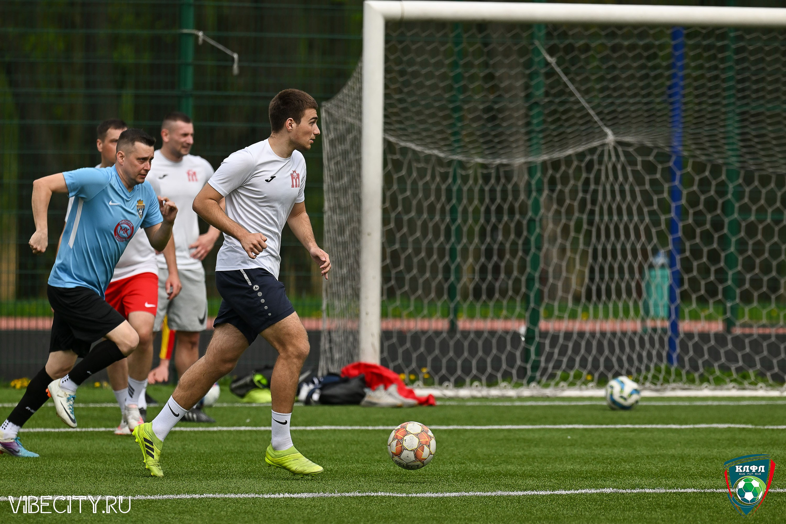 XX ЧЕМПИОНАТ КАЛИНИНГРАДСКОЙ ЛФЛ КАНЦМАРКЕТ39 сезона 2024–2025 гг. VIBECITY.RU Вайб Сити Ру Фоторепортажи Фотоотчеты Калининград